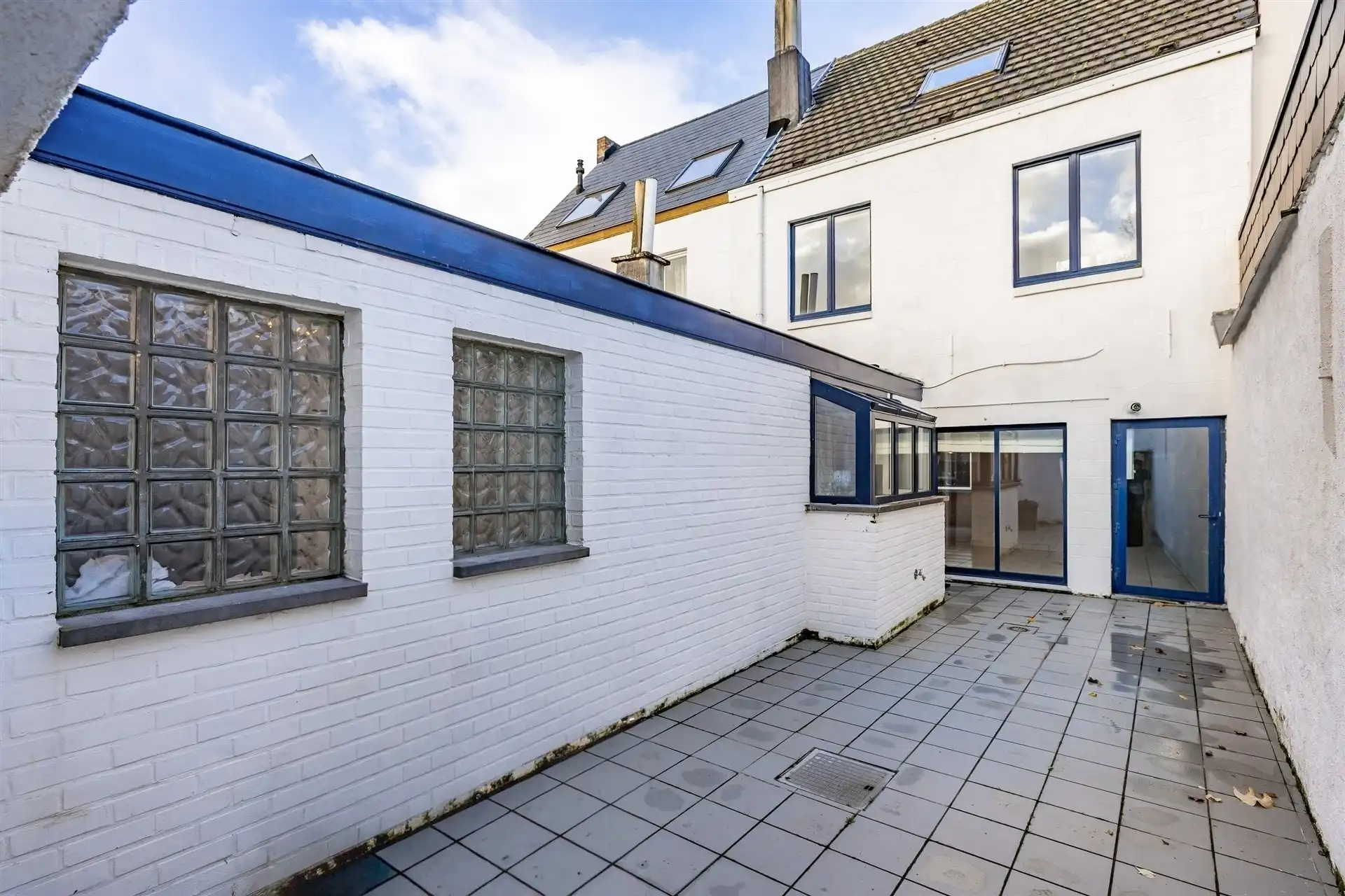 Gezellige rijwoning met uitzonderlijke grote tuin in hartje Schellebelle foto 22