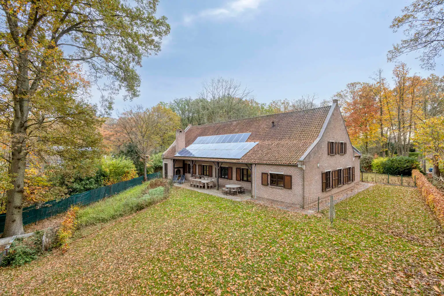 Prachtige en kwalitatieve woning op toplocatie in Linden foto 26