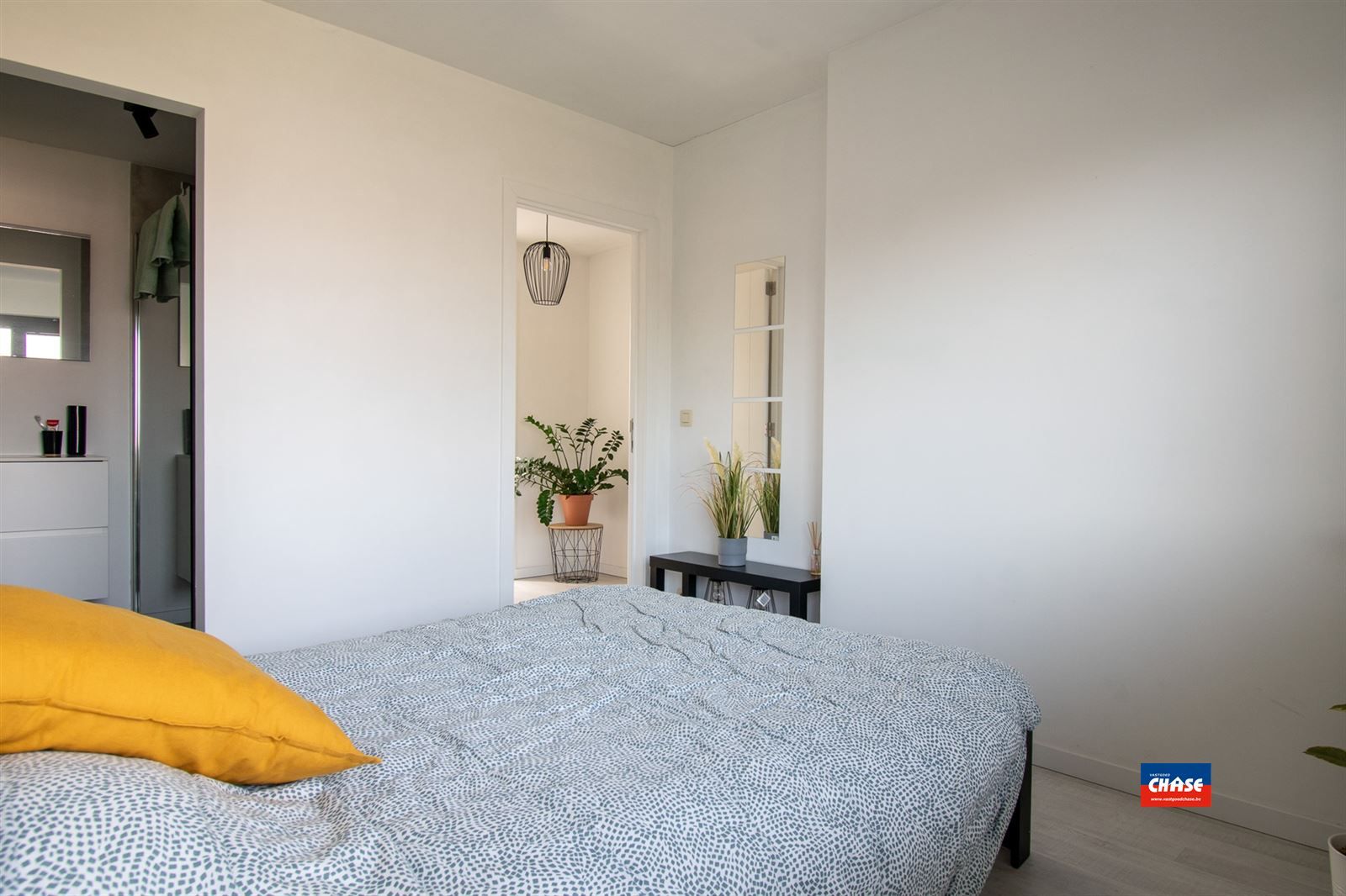 Duplex appartement met 2 slaapkamers, 2 terassen en autostaanplaats foto 14