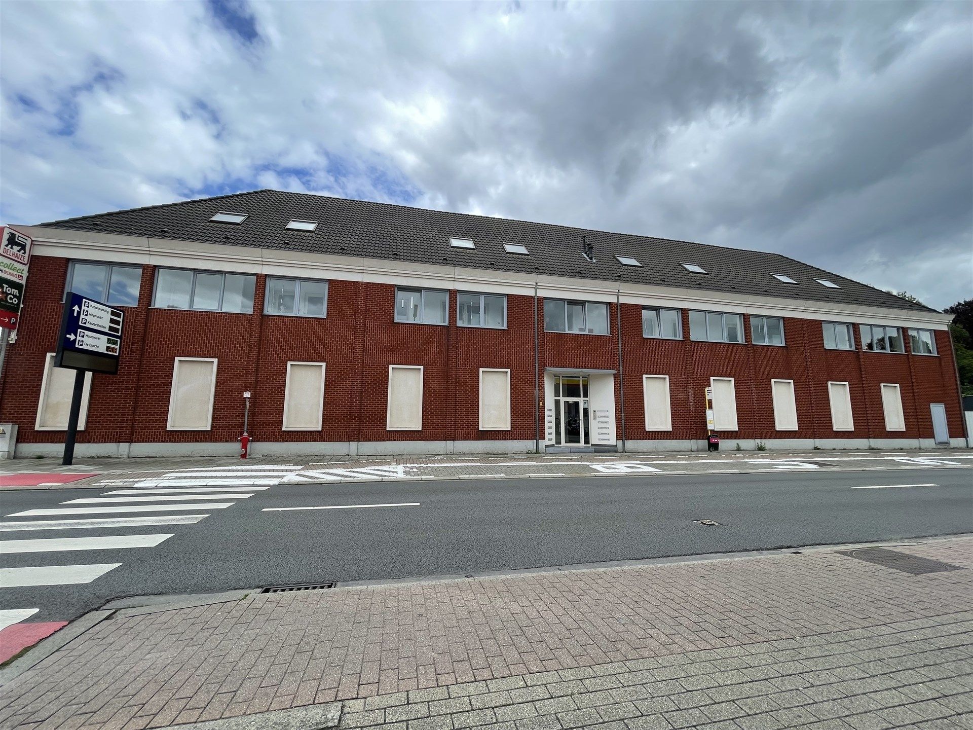 Goed gelegen appartement met één slaapkamer te Aalst foto 10