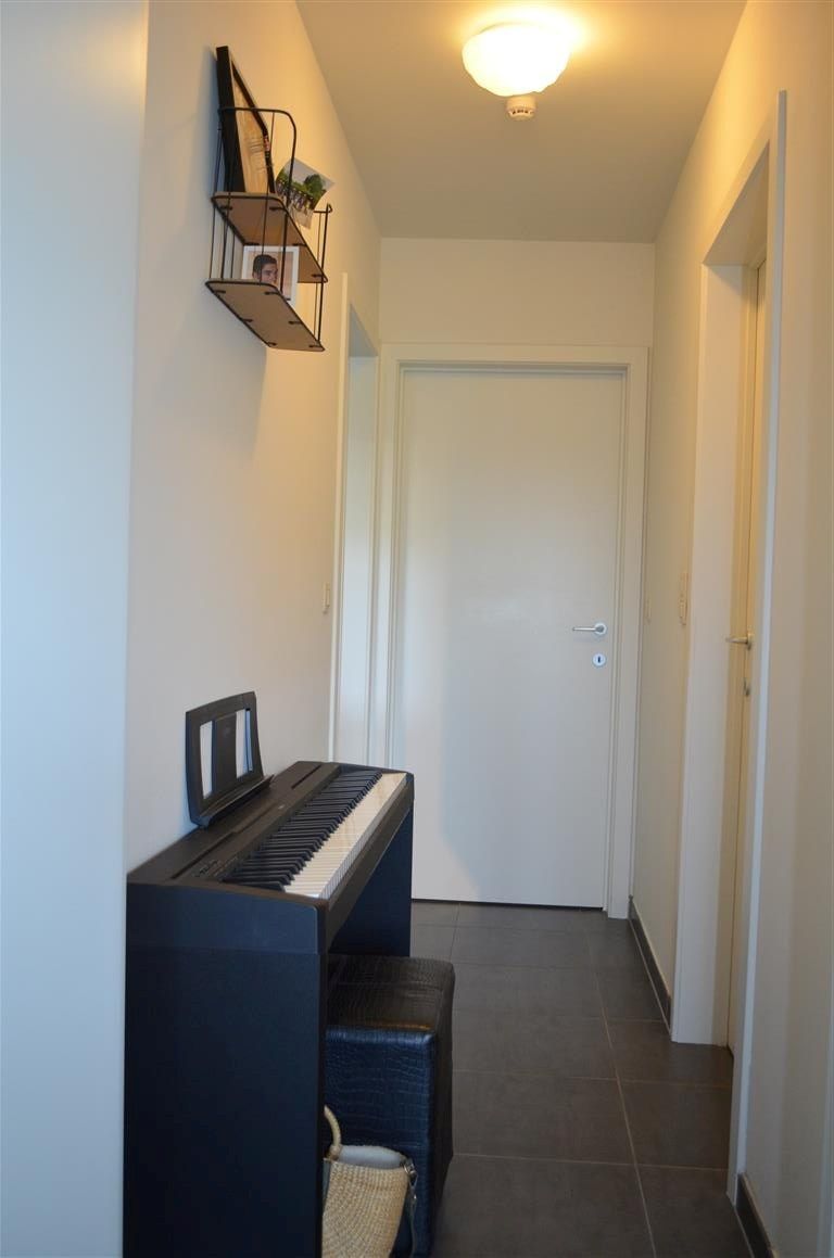 Appartement met twee slaapkamers, autostaanplaats en kelderberging in het centrum. foto 10