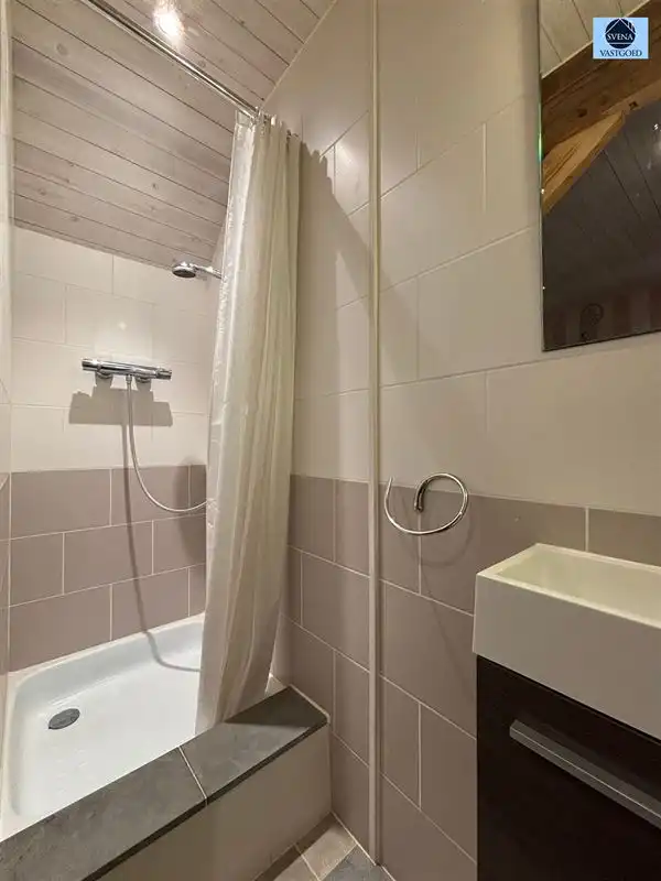 KARAKTERVOLLE WONING MET 5 SLAAPKAMERS foto 11