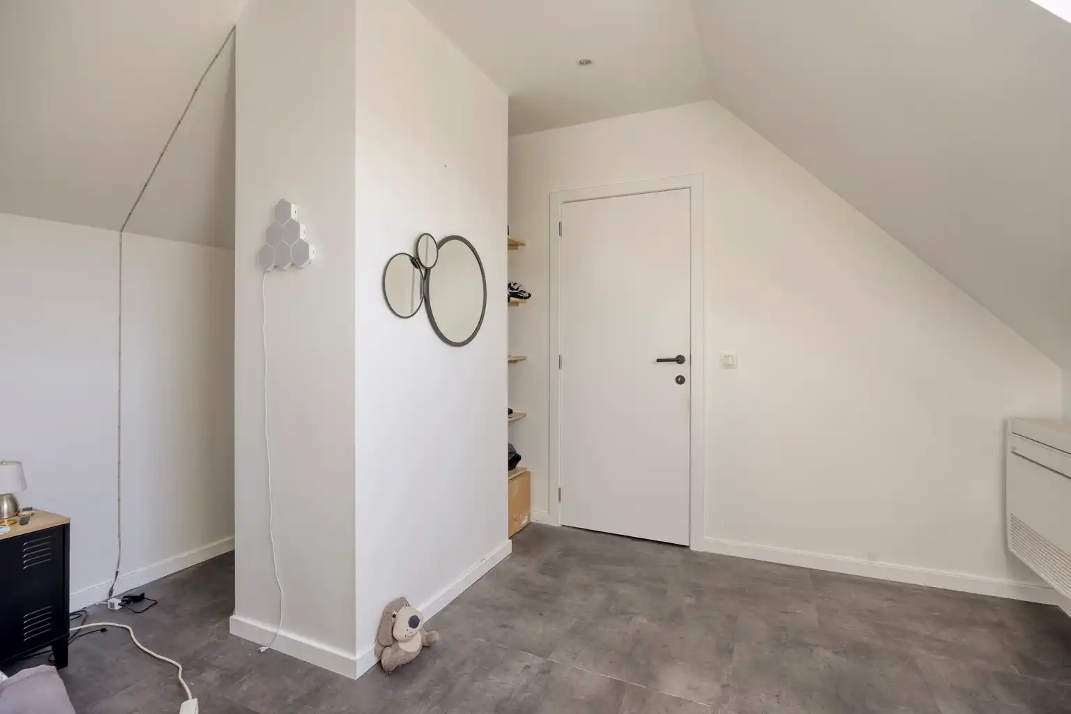 Ruim penthouse met 5 slaapkamers, 2 zuid terrassen en garage foto 28
