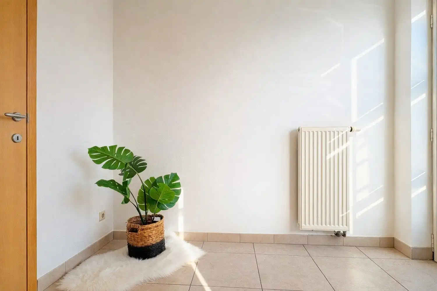 Instapklaar en energiezuinig éénslaapkamer appartement in het centrum van Eke foto 2