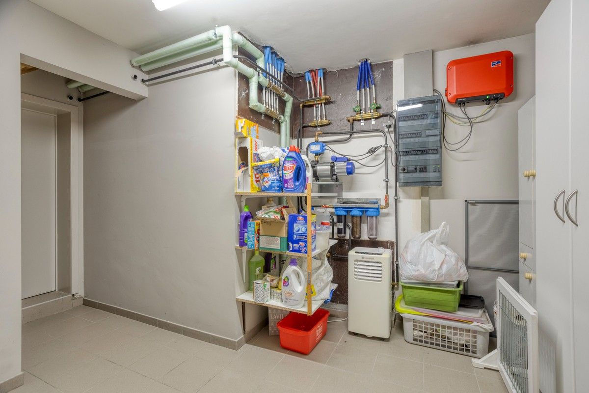 Zeer ruime villa van ca. 475m² - 6 kamers - 3 badkamers (mogelijks kangoeroewoning) nabij centrum Overijse foto 30