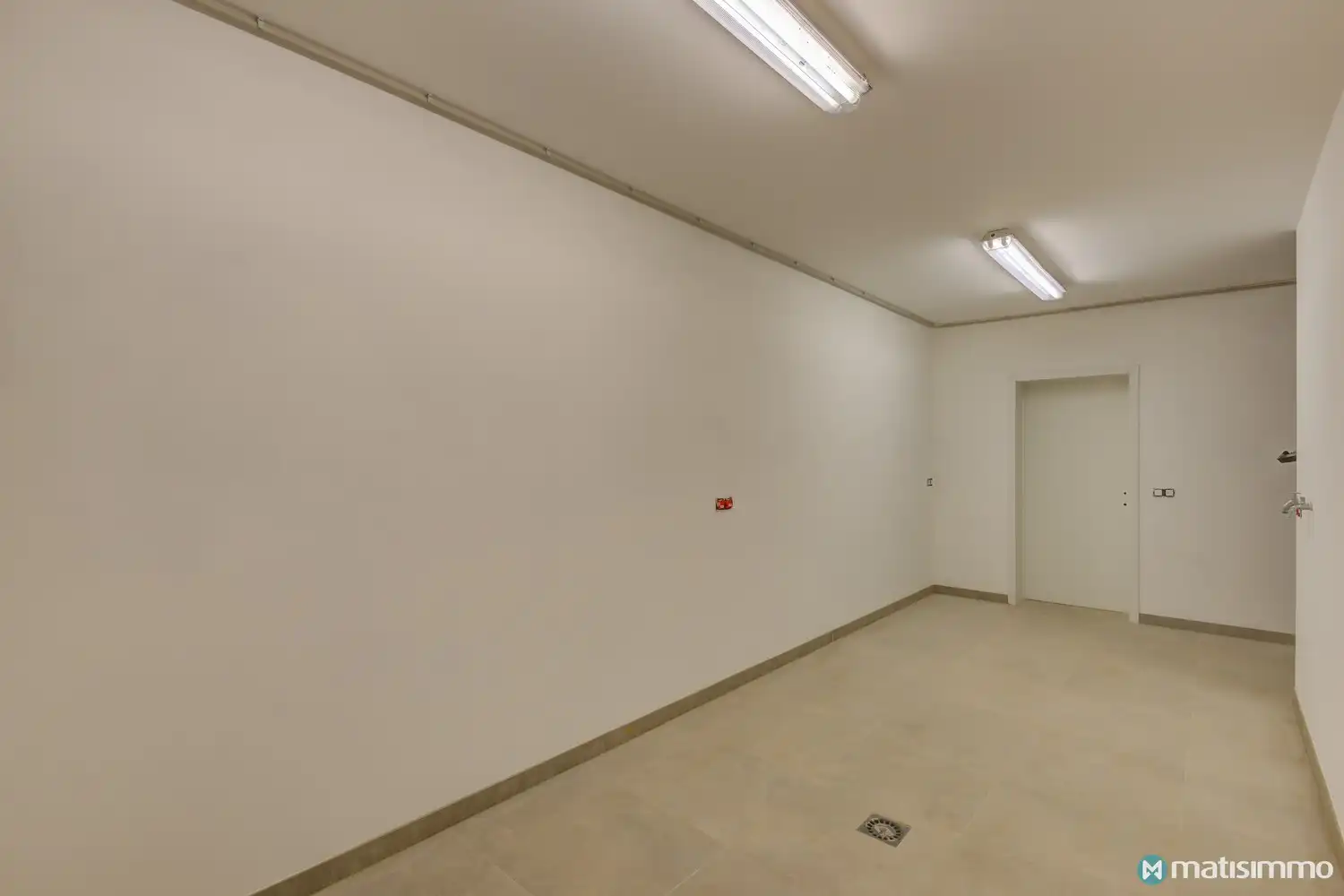 RECENTE ENERGIEZUINIGE GEZINSWONING GELEGEN OP EEN ZEER RUSTIGE LOCATIE TE RIEMST foto 18