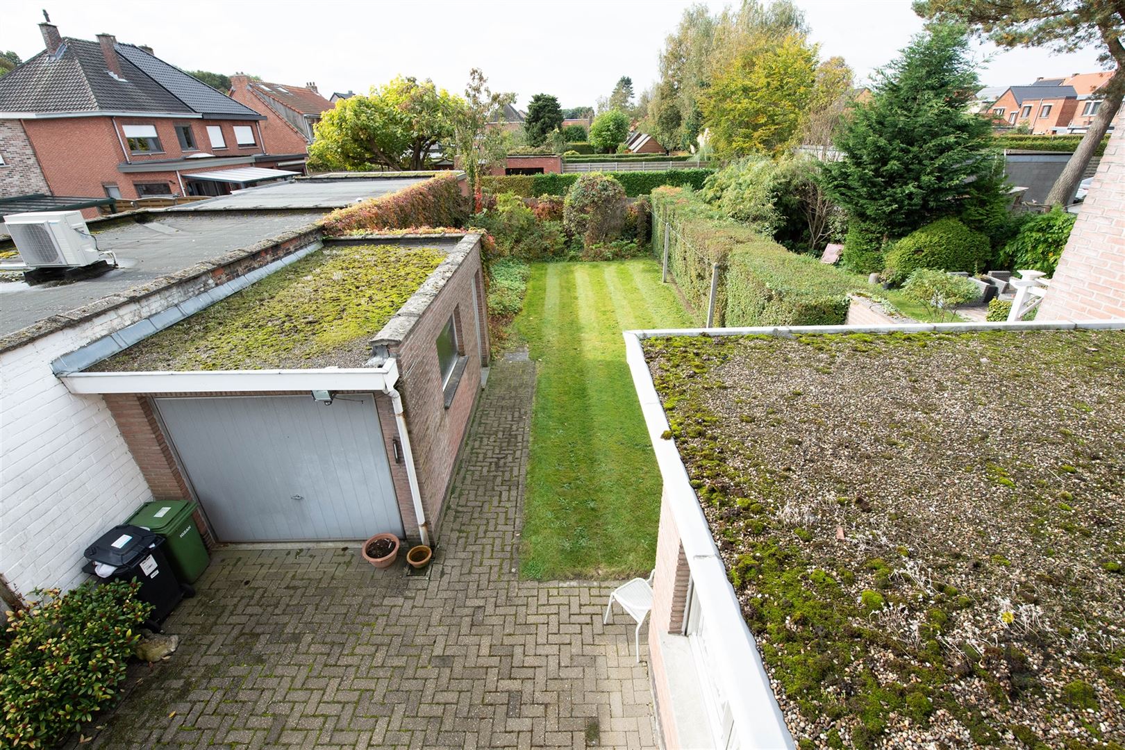 Halfopen bebouwing met drie slaapkamers te Schilde. foto 34