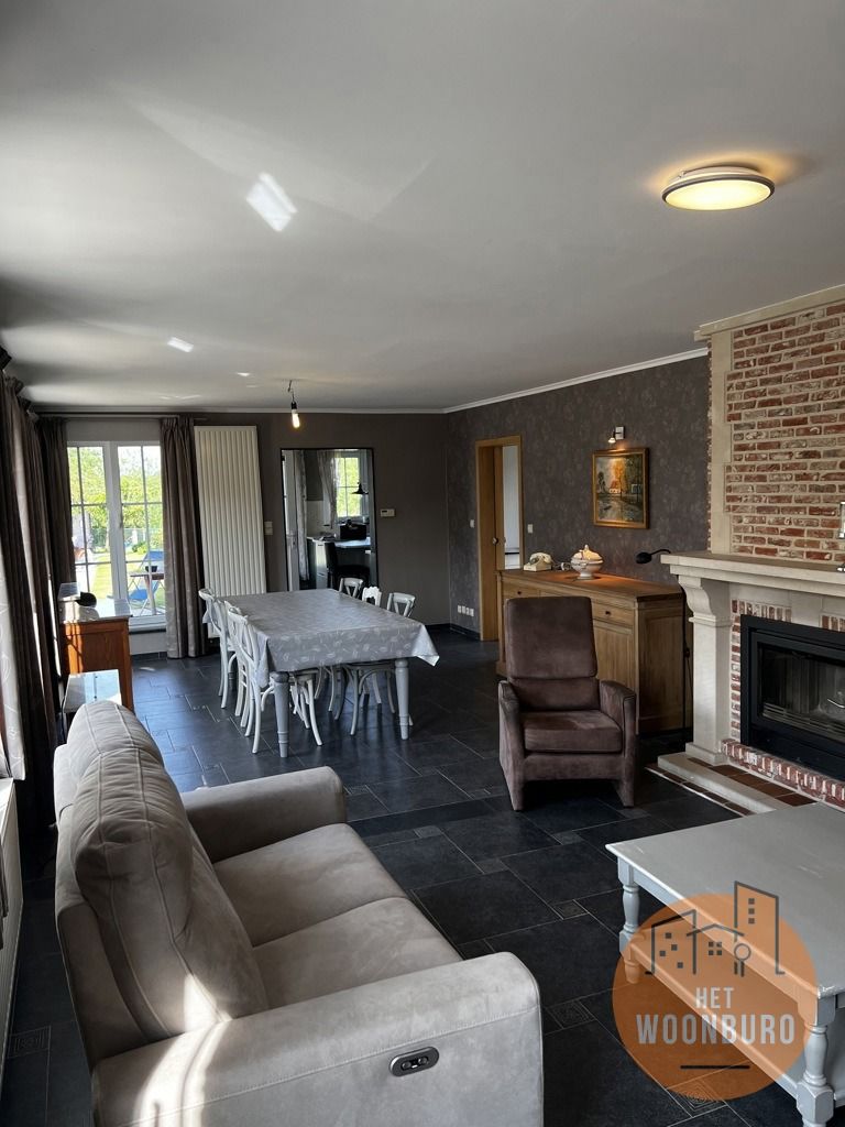 Villa open bebouwing met tuin, weiden en aanhorigheden foto 6