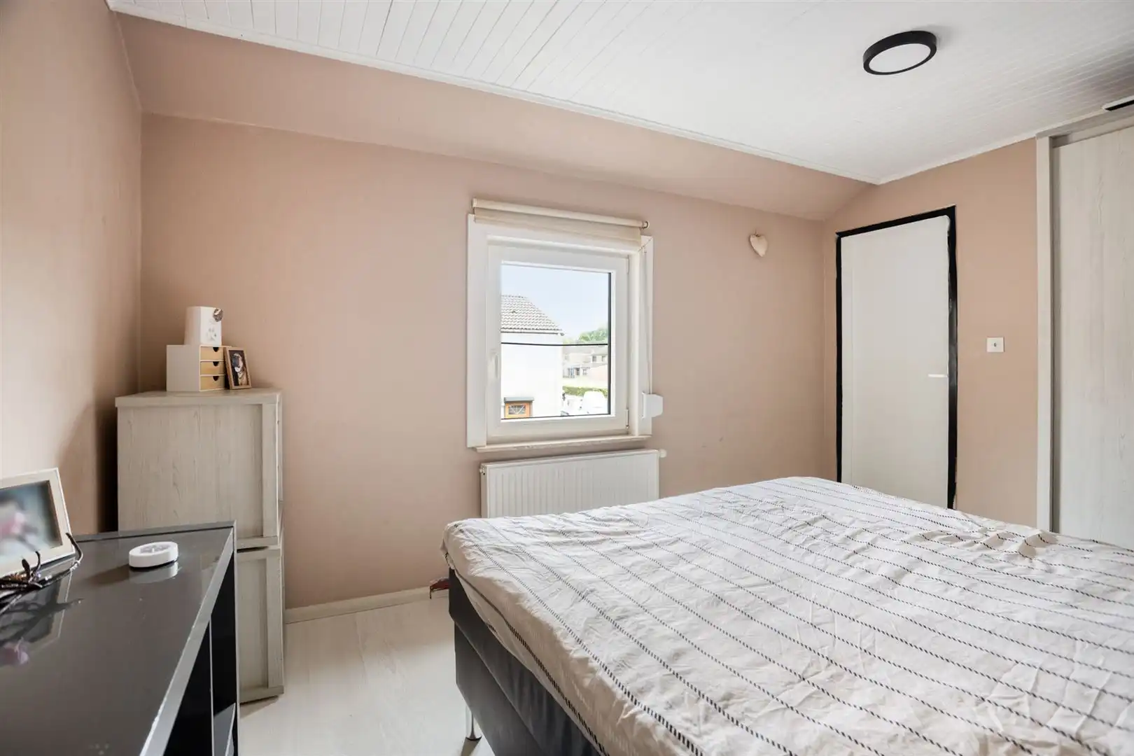 TE KOOP: Ruime gezinswoning met 4 slaapkamers te Houthalen! foto 12