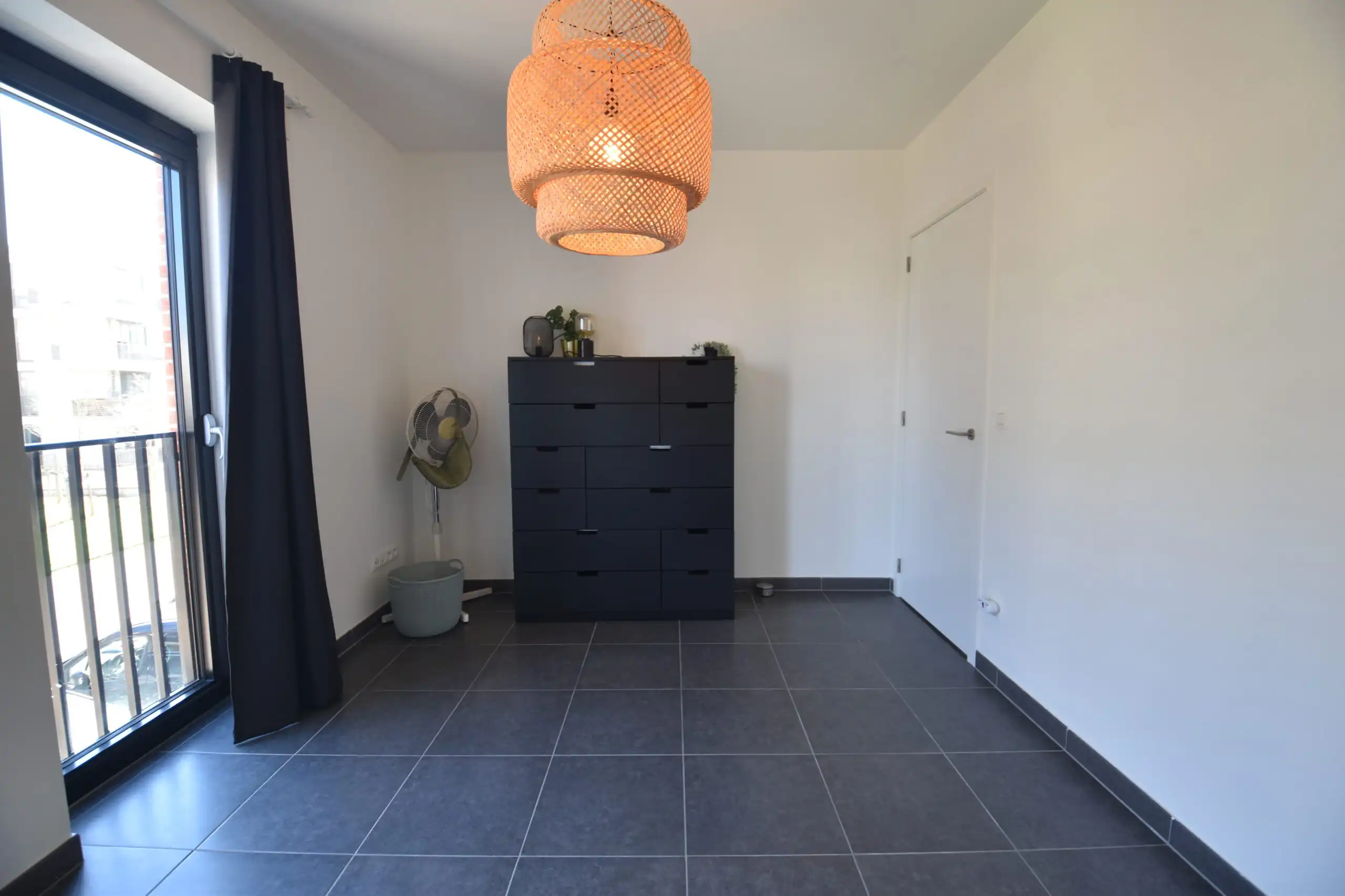 Recent energiezuinig appartement in Sint-Niklaas foto 12