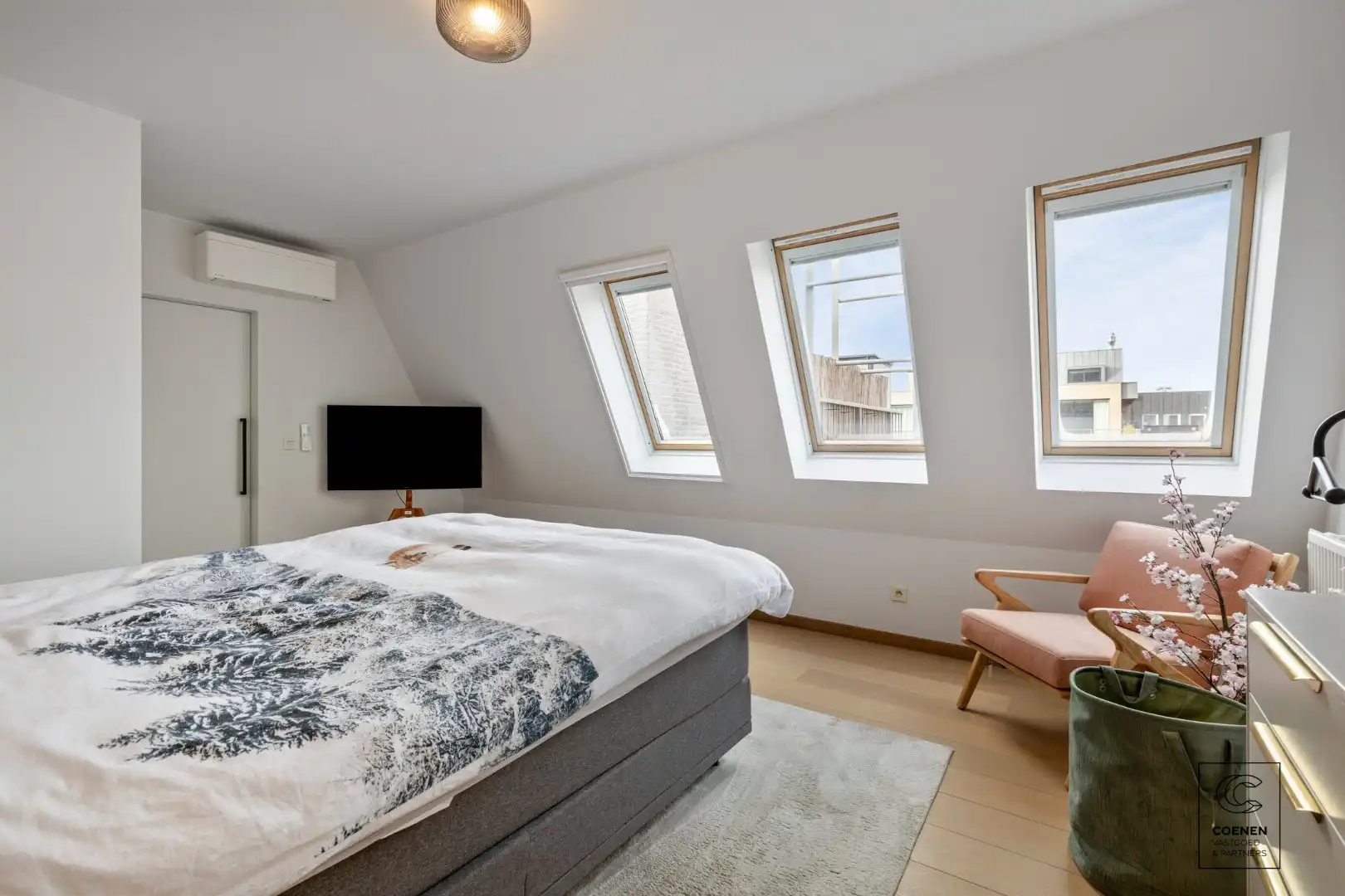 Hoogwaardig gerenoveerd duplex appartement van 174 m² op TOPlocatie op 't Eilandje! foto 11