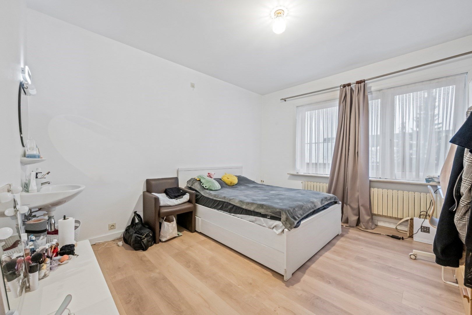 Ruim appartement (131m²) op toplocatie in Sint-Andries foto 5