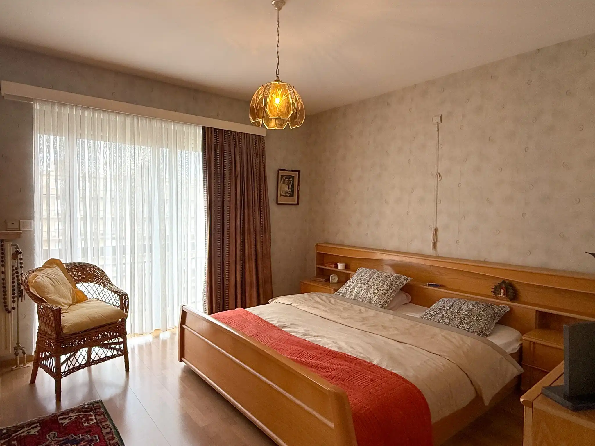 Appartement met twee slaapkamers en twee terrassen in het centrum van Beveren foto 13