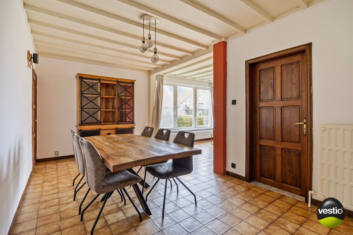 RUSTIG GELEGEN SPLIT LEVEL WONING OP 21A10CA TE KORTESSEM. foto 9