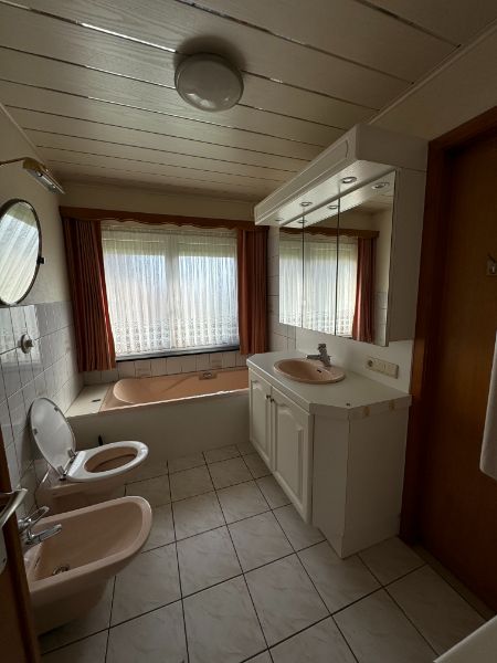 Goed onderhouden gezinswoning op 732m². foto 14