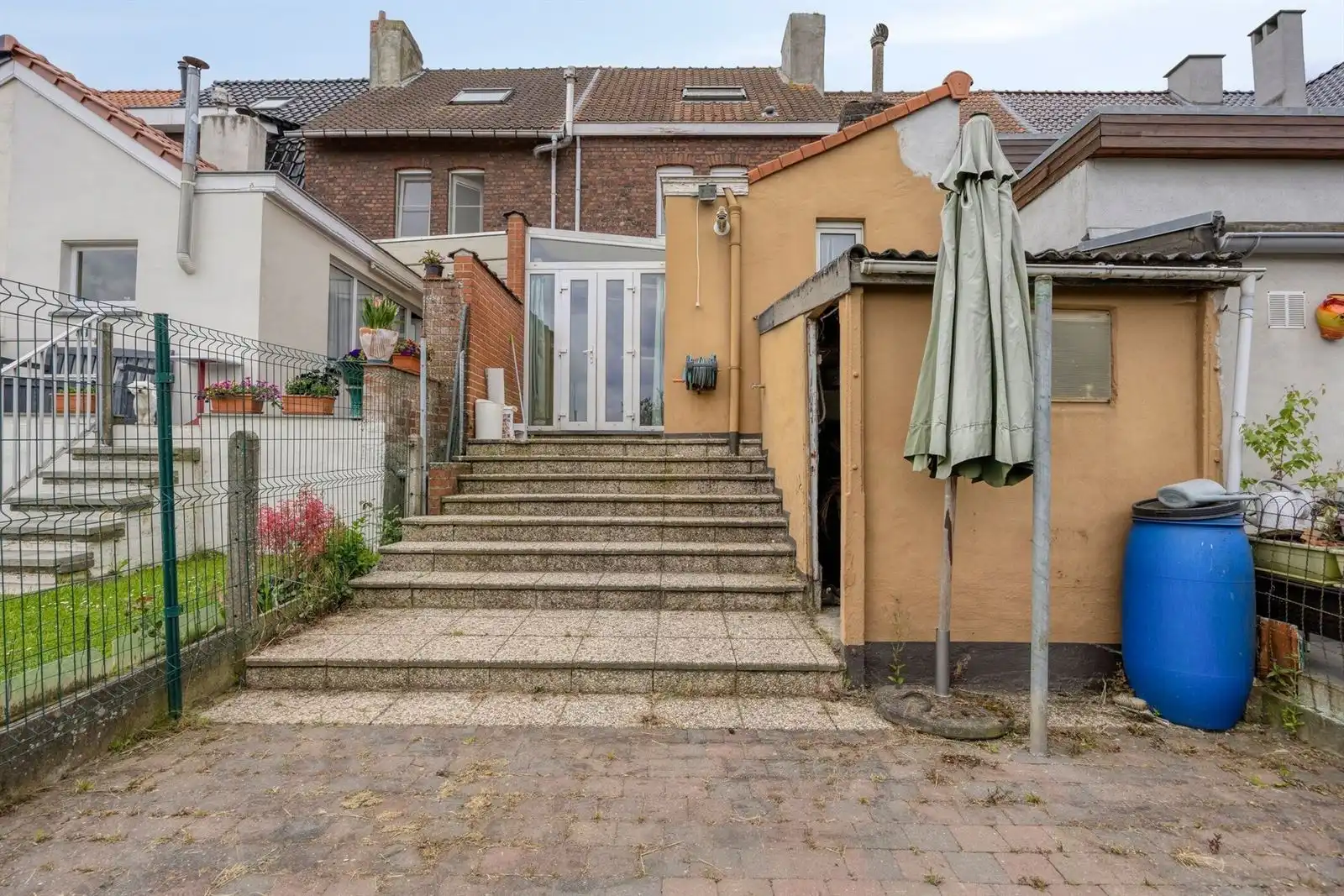 Op te frissen woning met 3 slaapkamers te Huizingen  foto 25