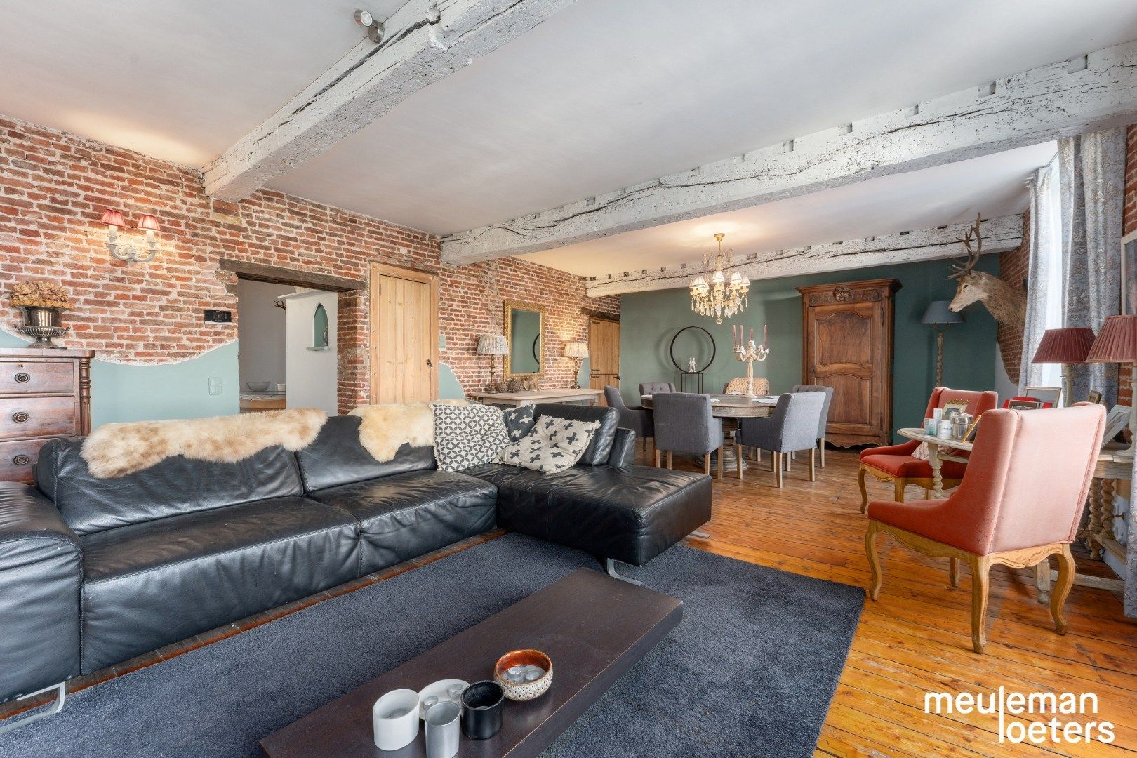 uiterst commercieel gelegen handelspand met ruime woonst foto 12