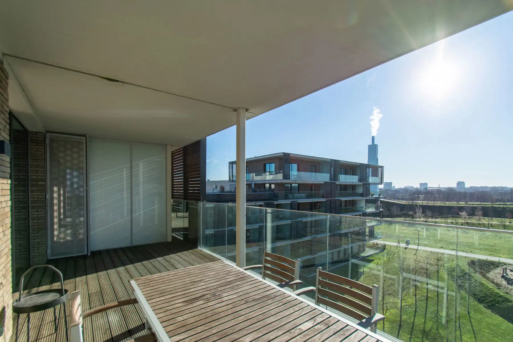 Gezellig 1slpk app. met prachtig terras en zicht op park  foto 5