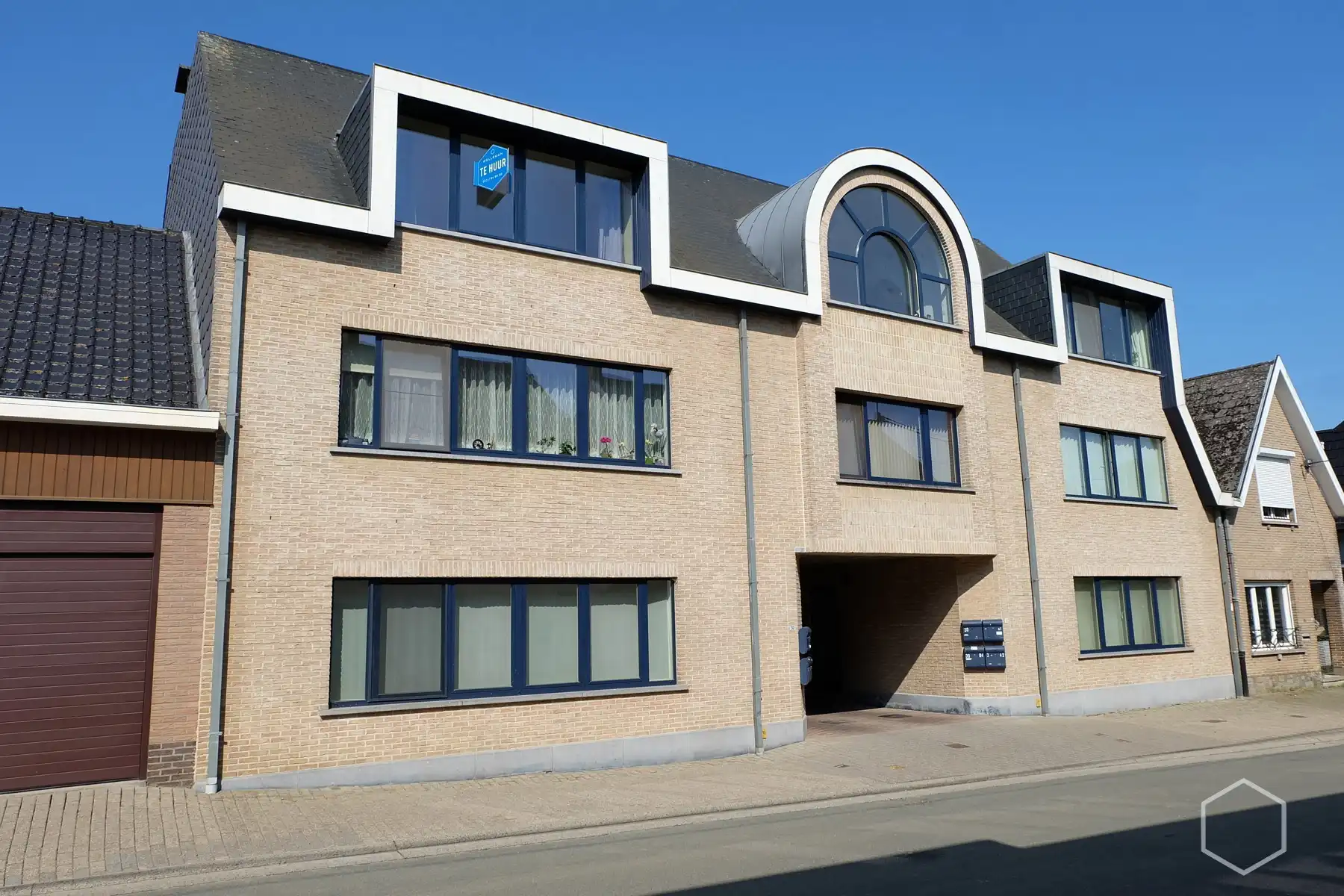 Appartement te huur foto {{pictureIndex}}