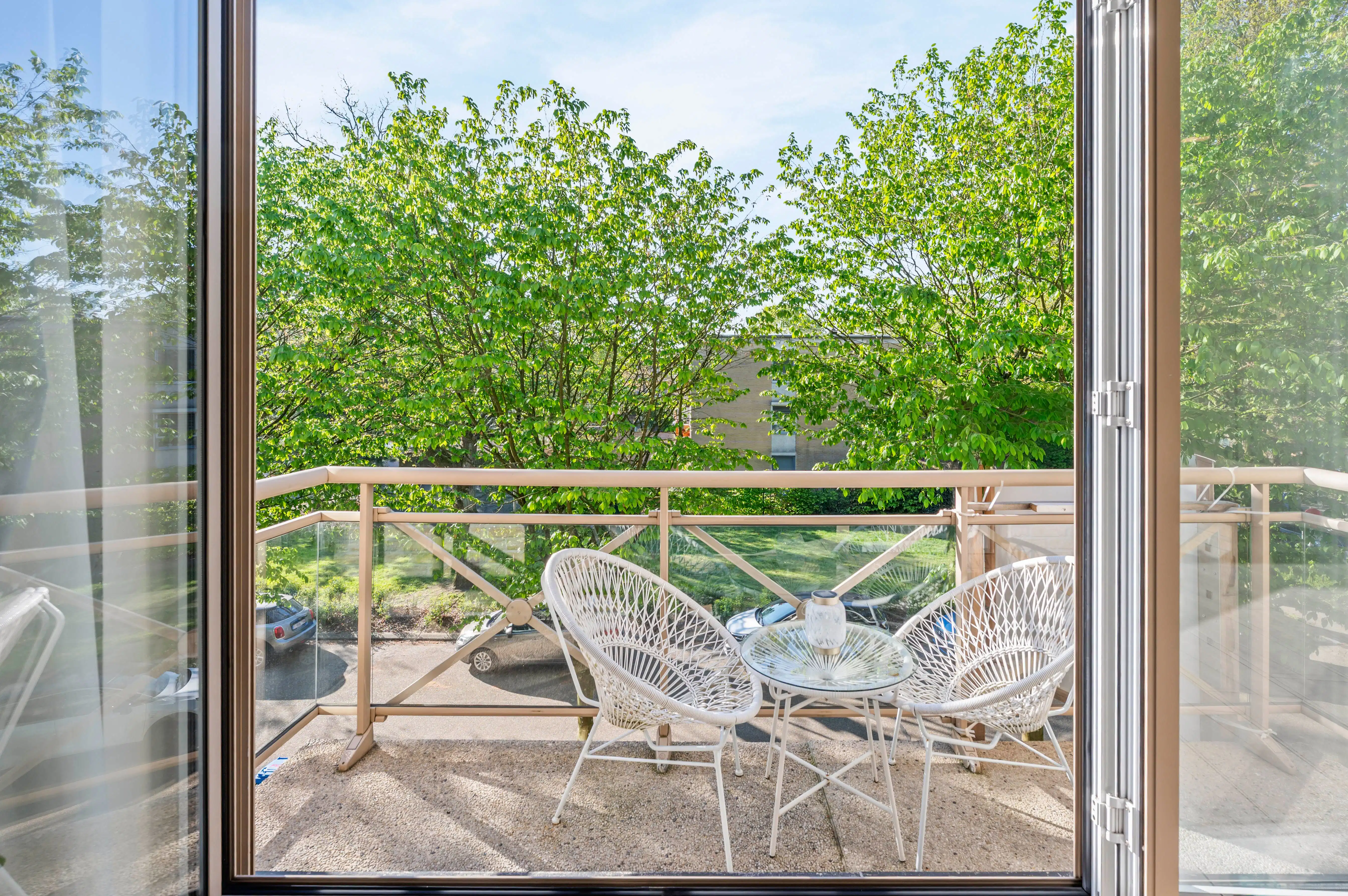 Instapklaar appartement met zonnig terras en garagebox in Brasschaat! foto 5