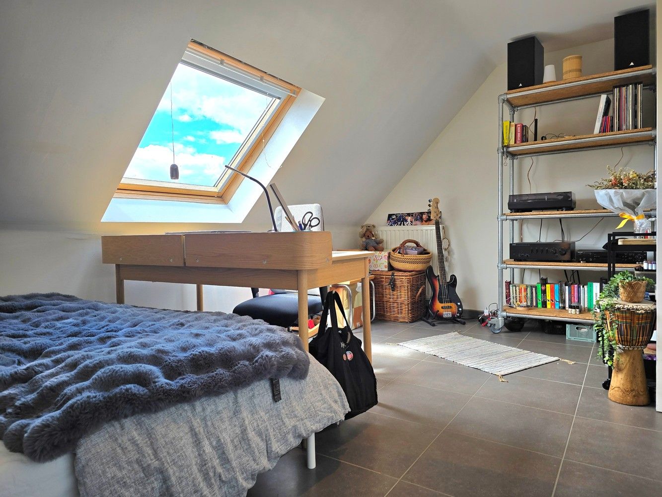 TE KOOP : instapklaar duplex-appartement met ruim terras en autostaaplaats te Heusden-Zolder foto 14