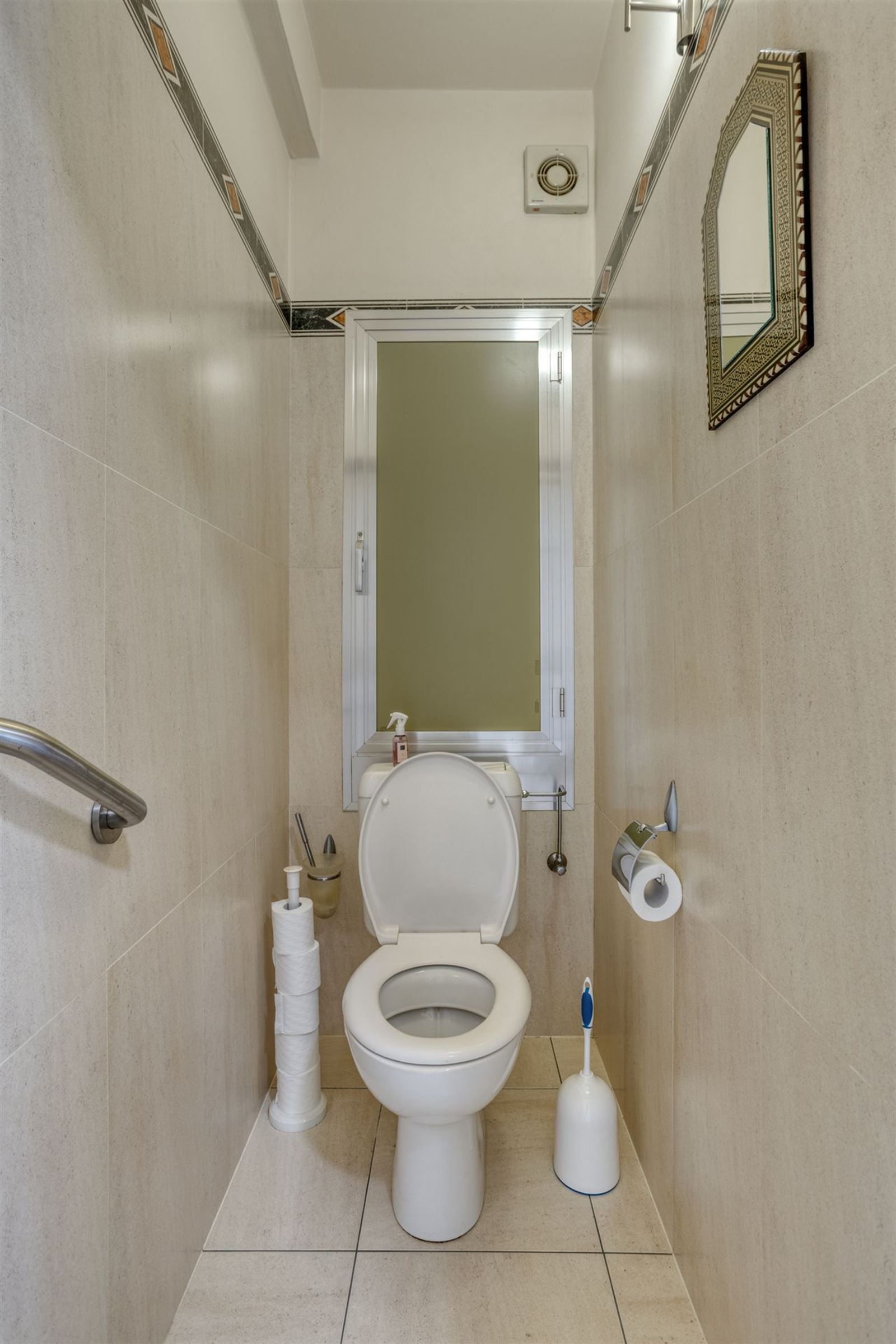 Gelijkvloers appartement met 1 slaapkamer + terras/tuin te Drogenbos foto 12