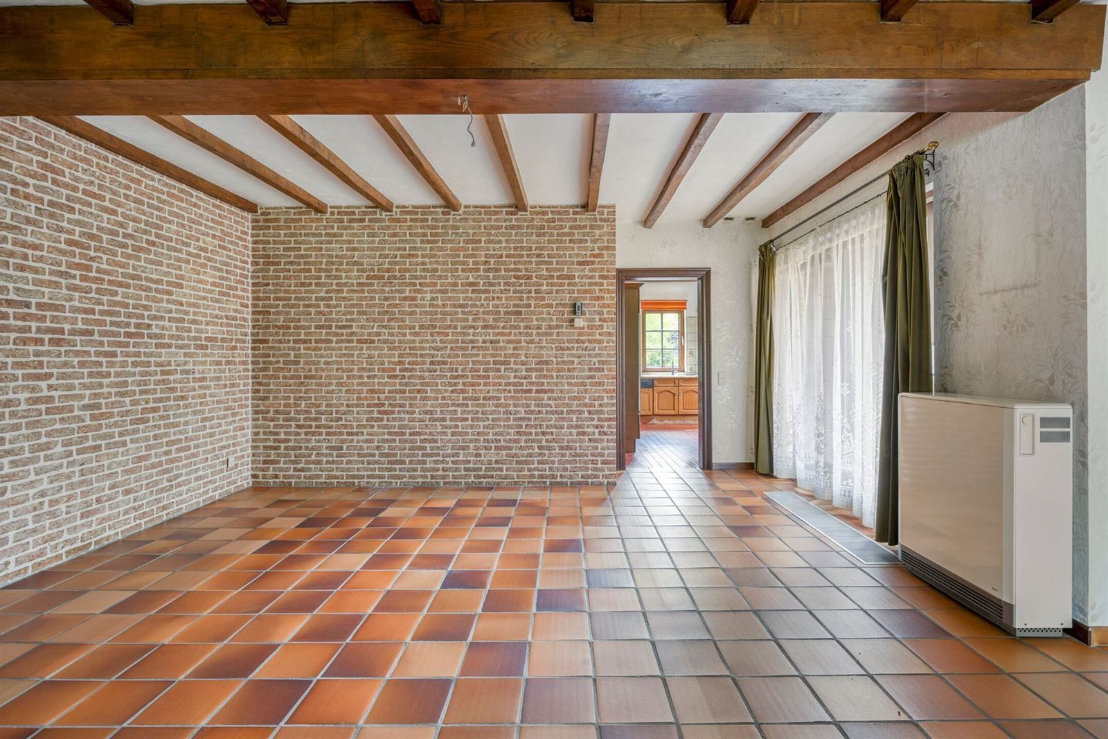 Grote woning op een terrein van 1989m² te Beersel foto 12