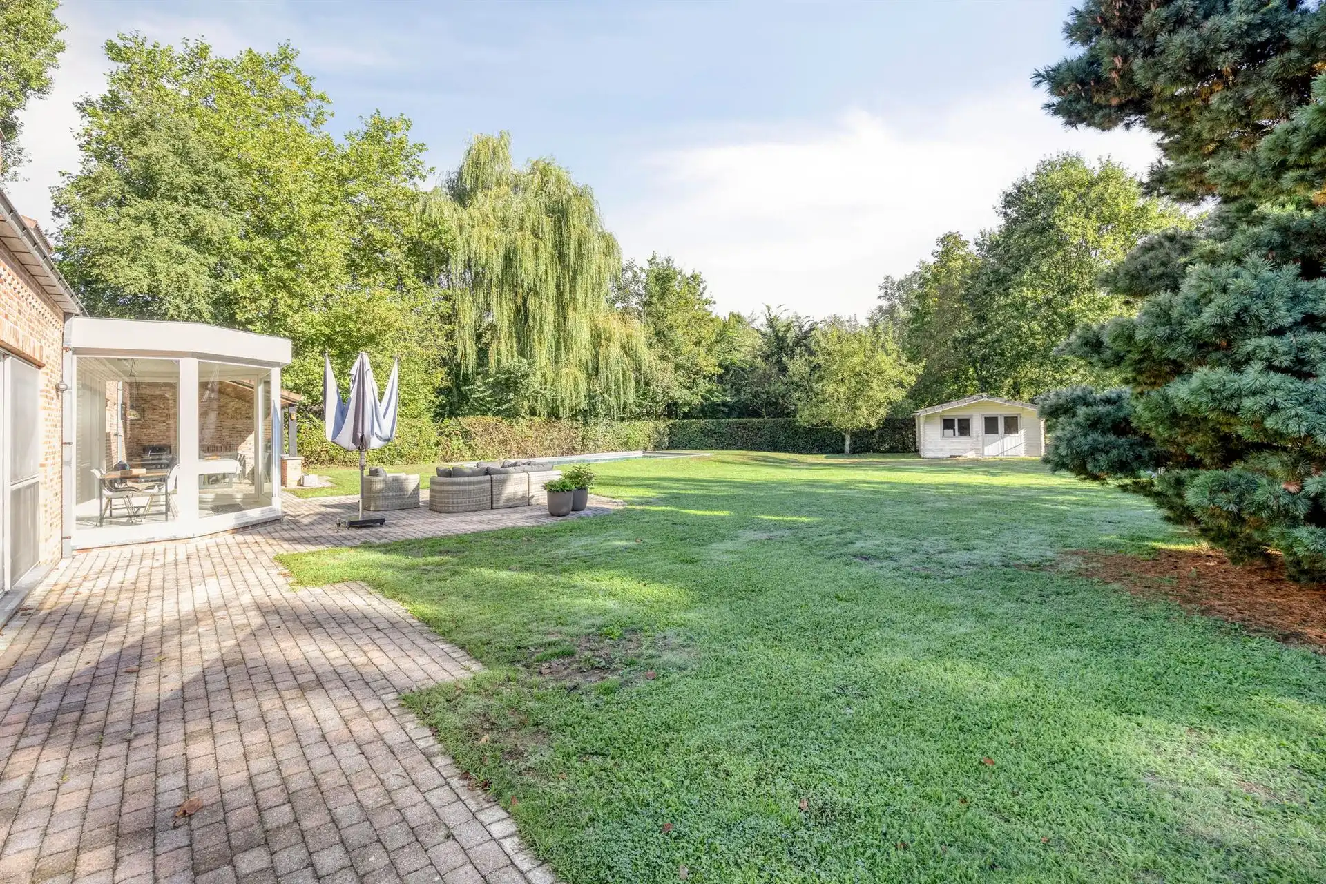 Prachtig gerenoveerde villa met 4 à 5 slpks en zwembad te Schilde foto 37