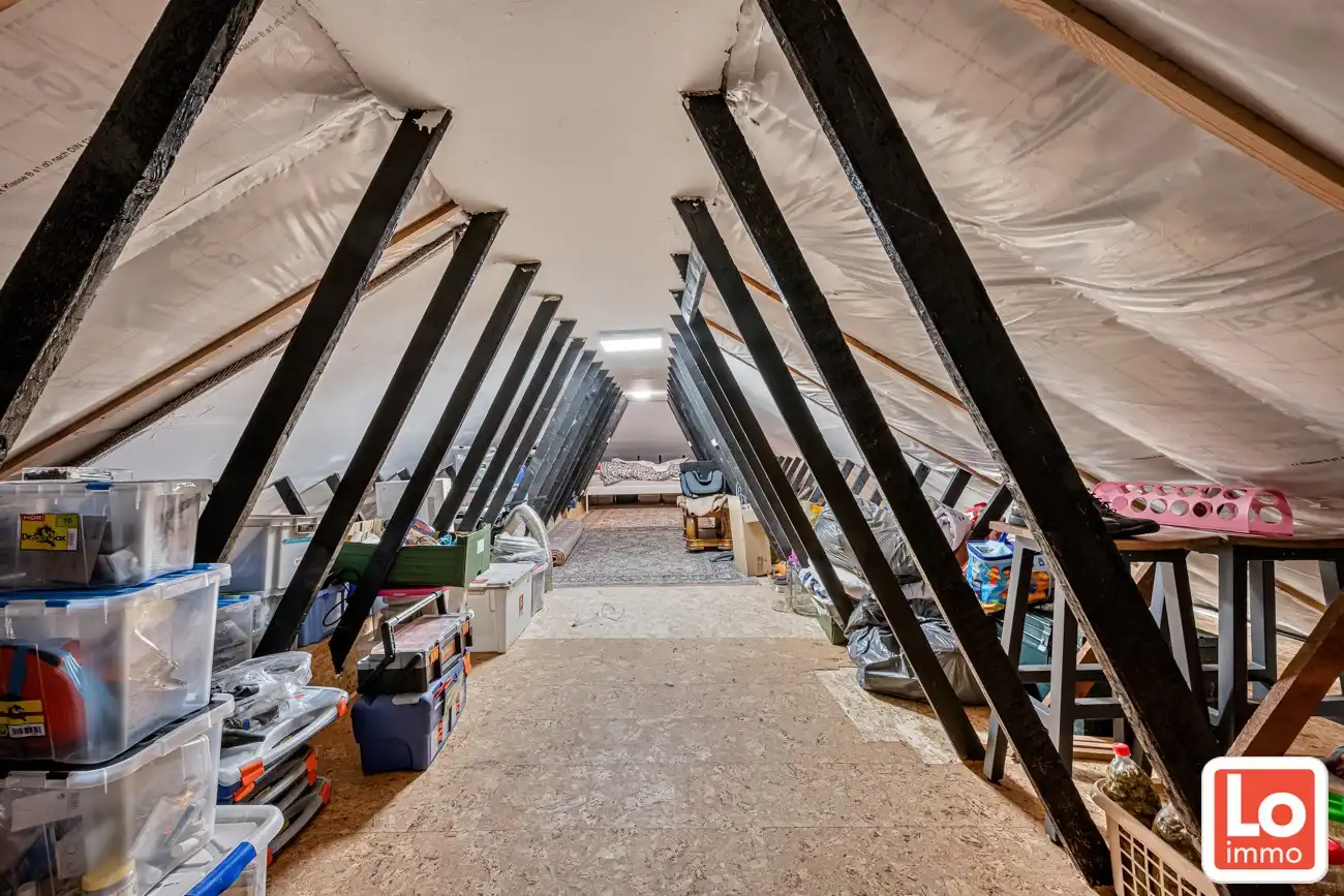Mooie instapklare open gelijkvloers woning met extra garage op een heel rustige locatie in Lochristi foto 8