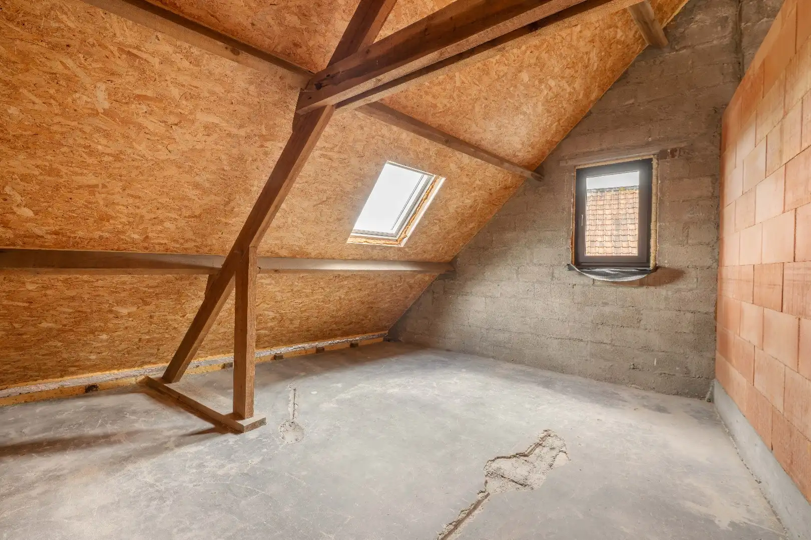 CASCO WONING met 4 slaapkamers en veel potentieel TE KOOP in Ruiselede! foto 20