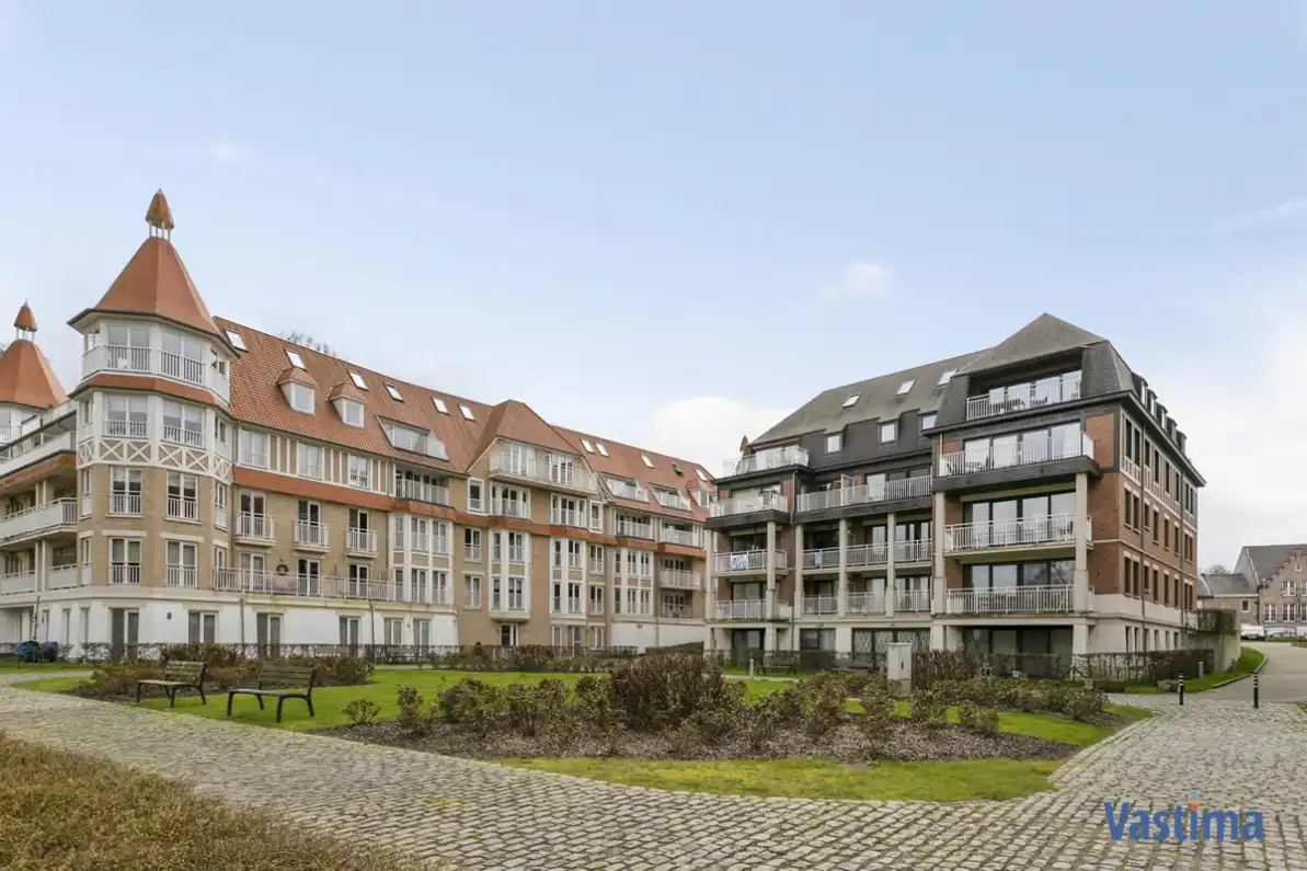 Instapklaar éénslaapkamerappartement met terras foto 17