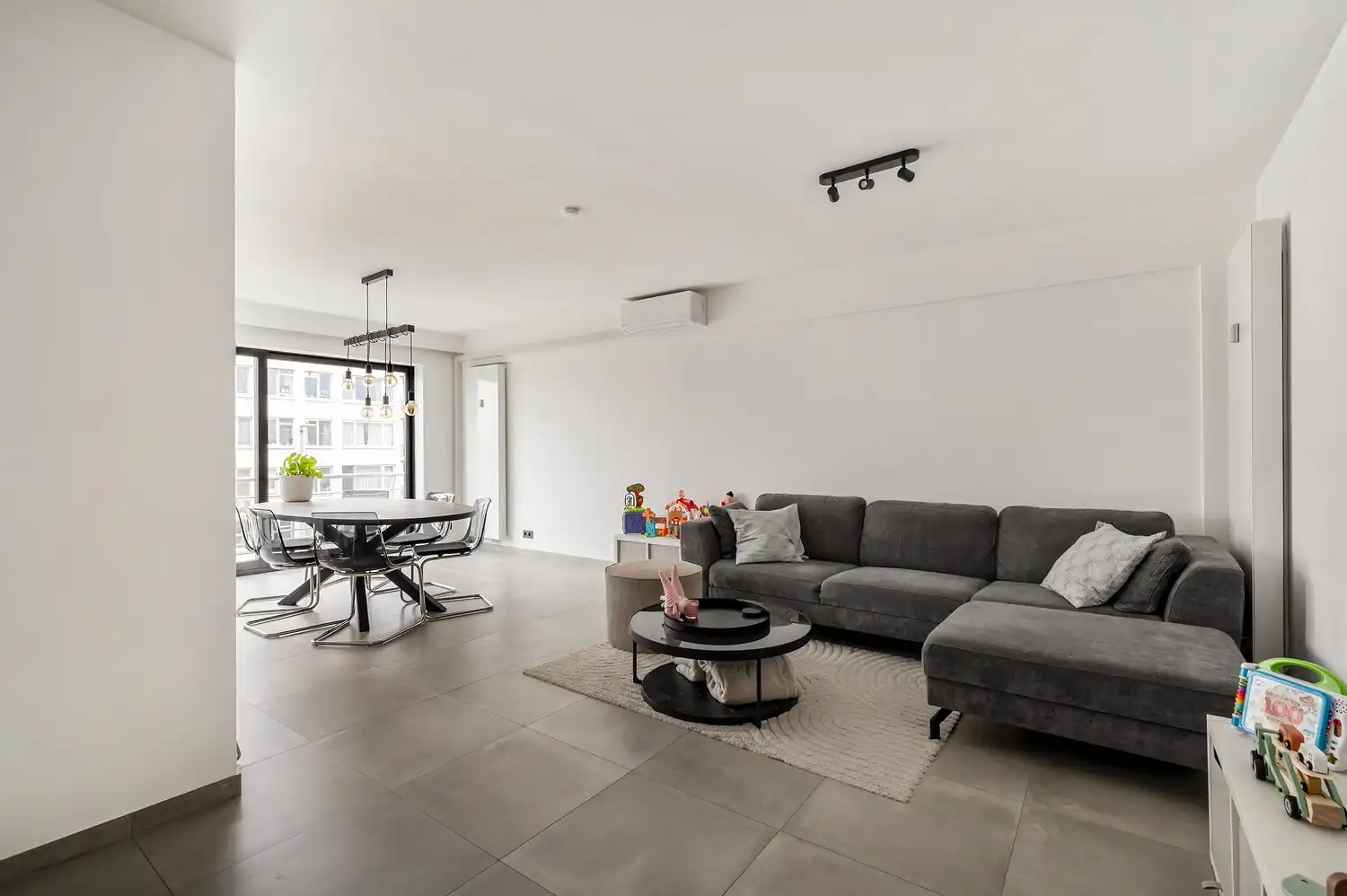 GERRENOVEERD APP I 2 SLPK I CENTRUM MECHELEN foto 8