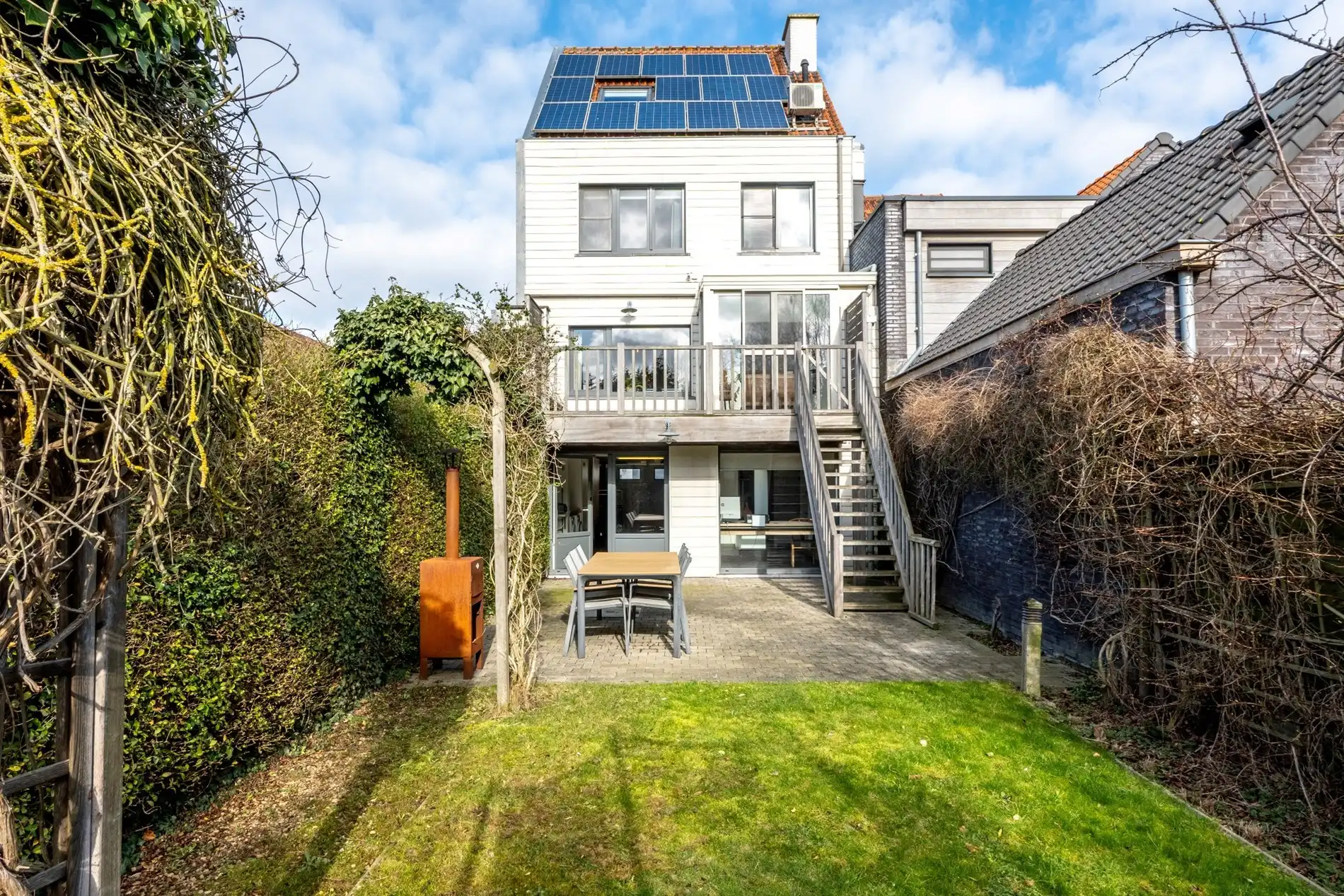 Schitterend huis met garage en tuin te Lissewege foto 25