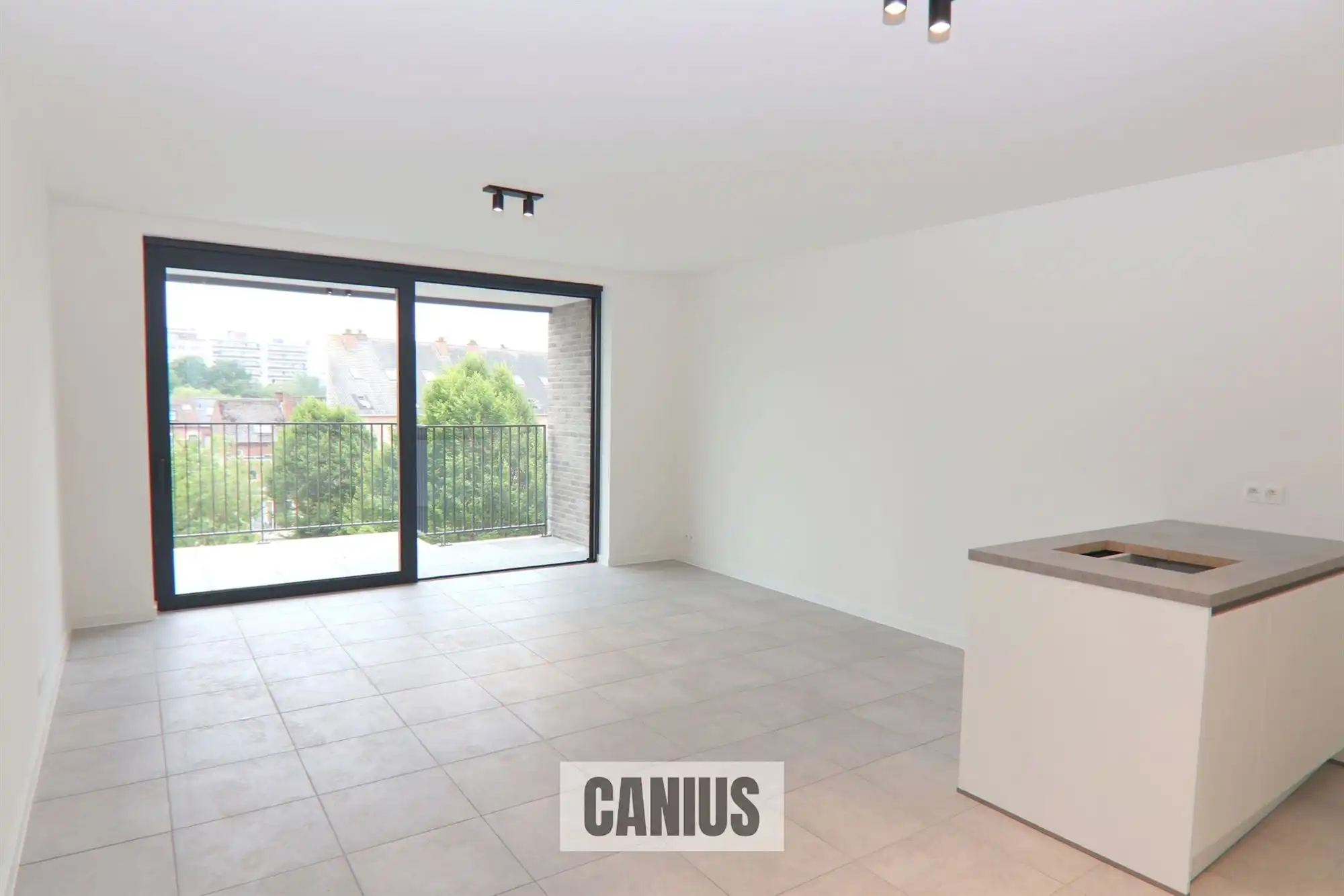 LEUK APPARTEMENT IN HARTJE HASSELT foto 3
