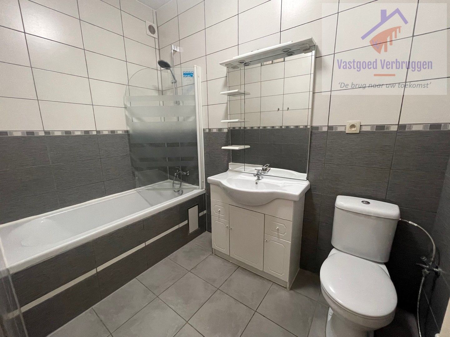 Gezellige energiezuinige woning met 2 slaapkamers in centrum Aalst foto 7