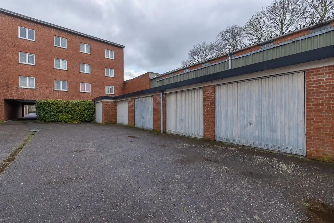 2 slpk., lift, garage, nabij centrum en invalswegen foto 21