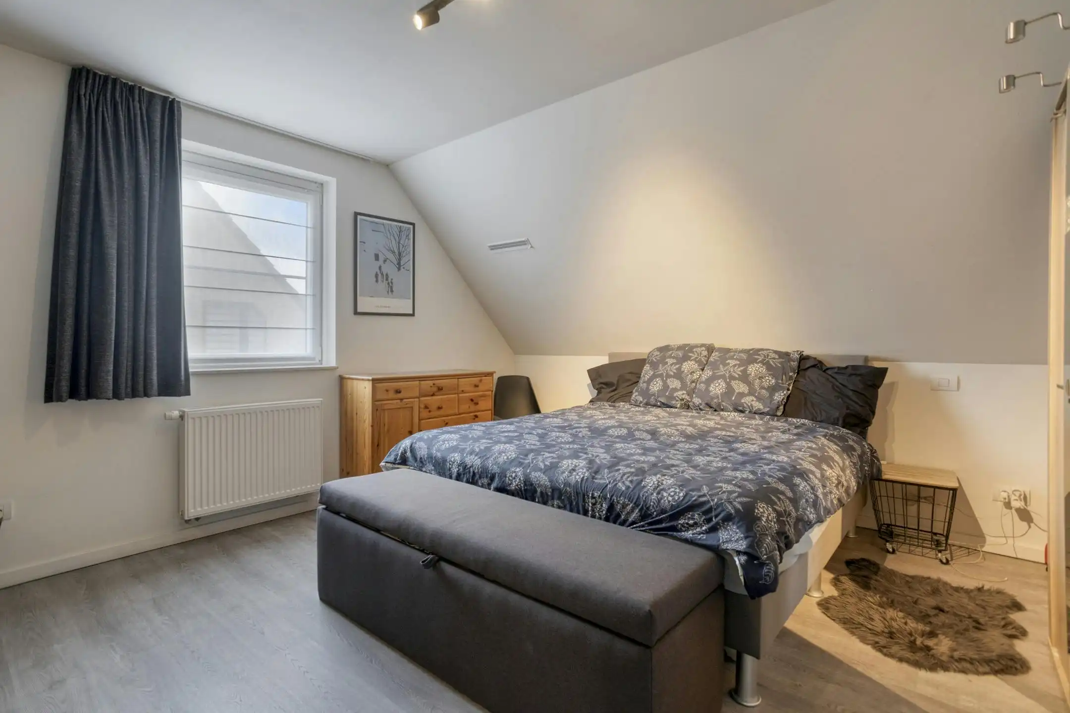 Huis met 4 slaapkamers op een rustige locatie in Oostkamp  foto 9