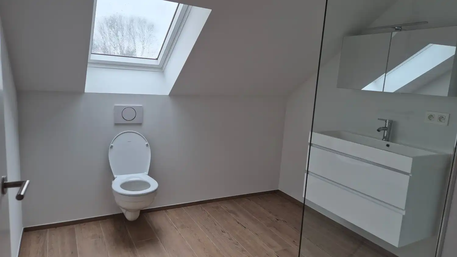 Uniek woonconcept met twee volwaardige appartementen in landelijke omgeving foto 13