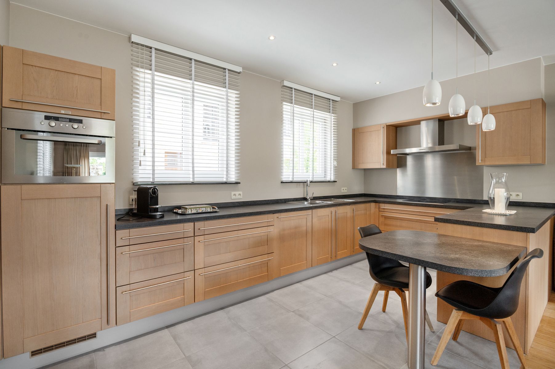 Luxueus  gelijkvloers appartement in centrum Schilde.  foto 9