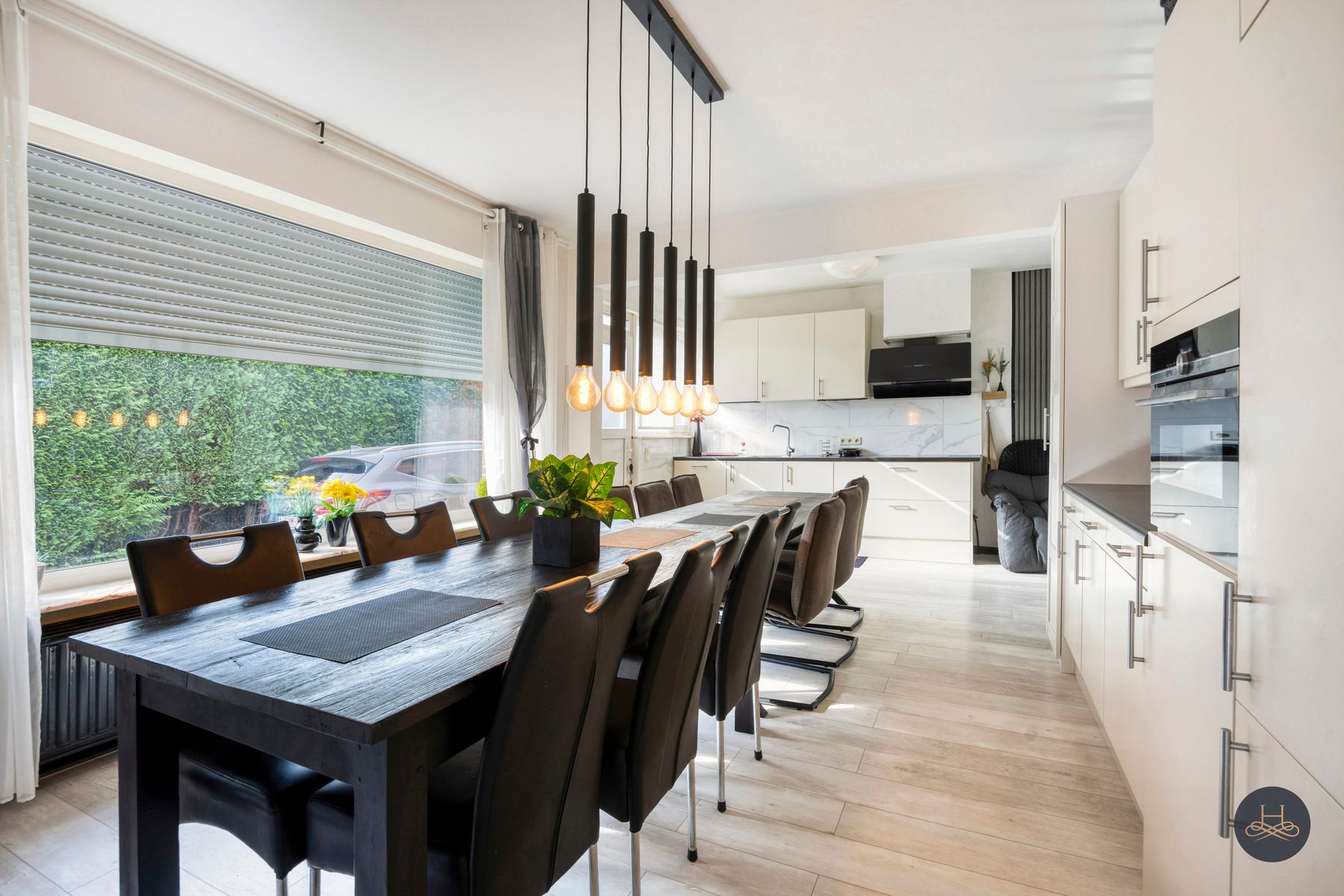 Ruime laagbouwvilla met tuin rondom in hartje Haacht foto 9