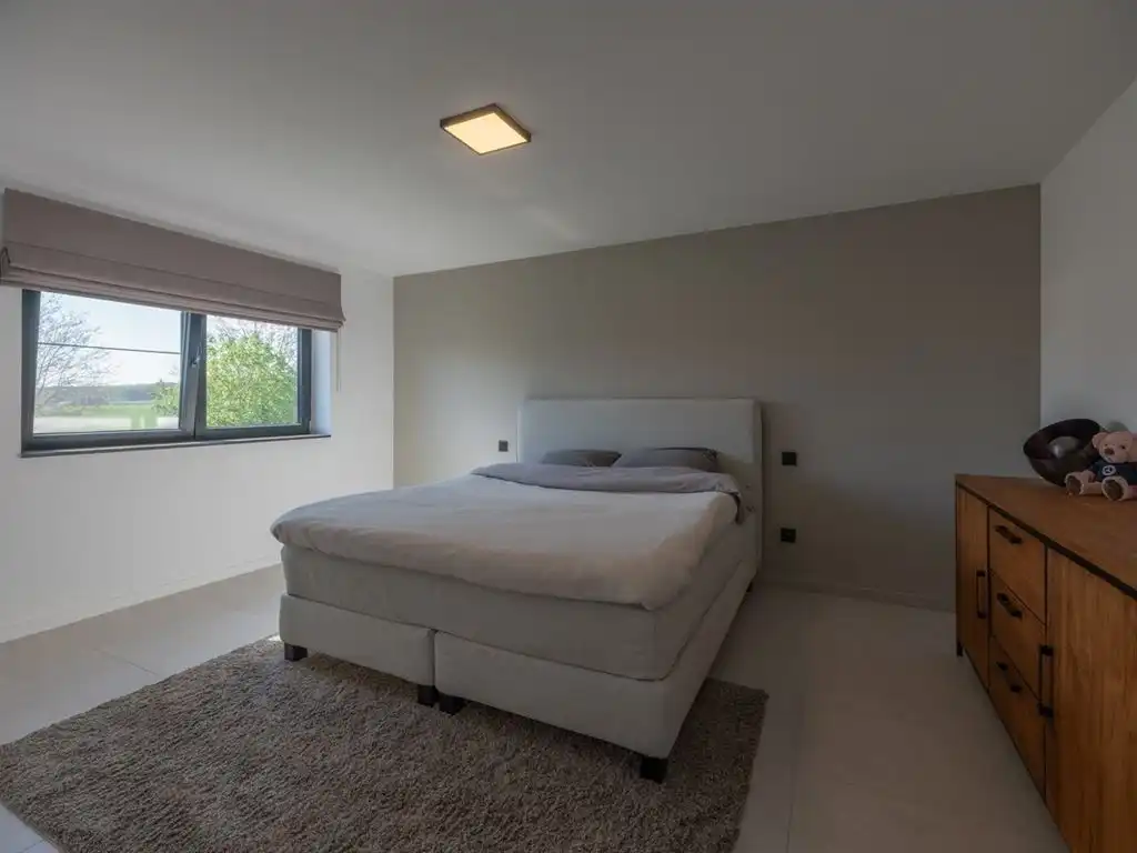 Halfvrijstaande stijlvolle nieuwbouwwoning met landelijke uitstraling foto 29