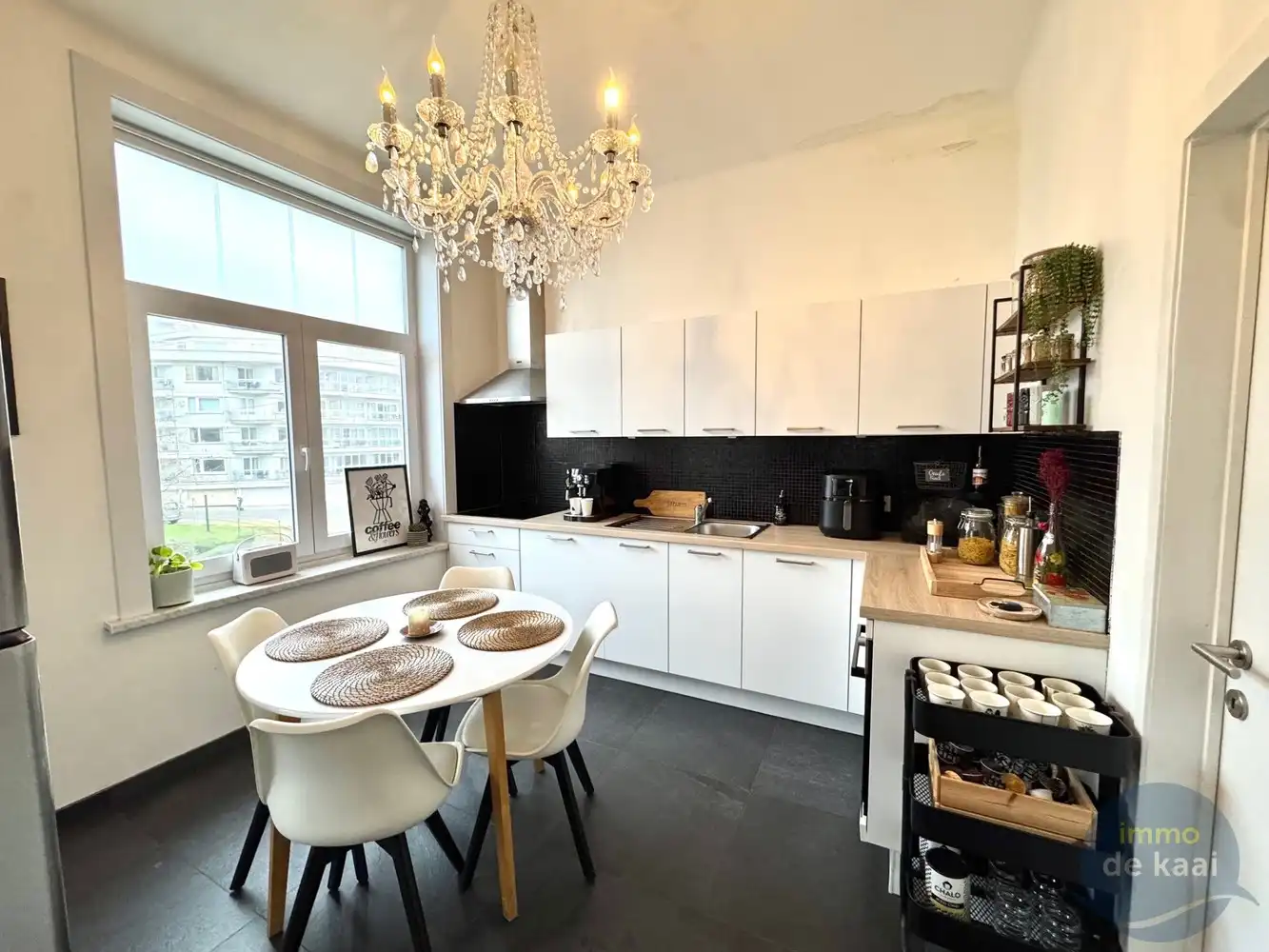 Appartement te huur foto {{pictureIndex}}