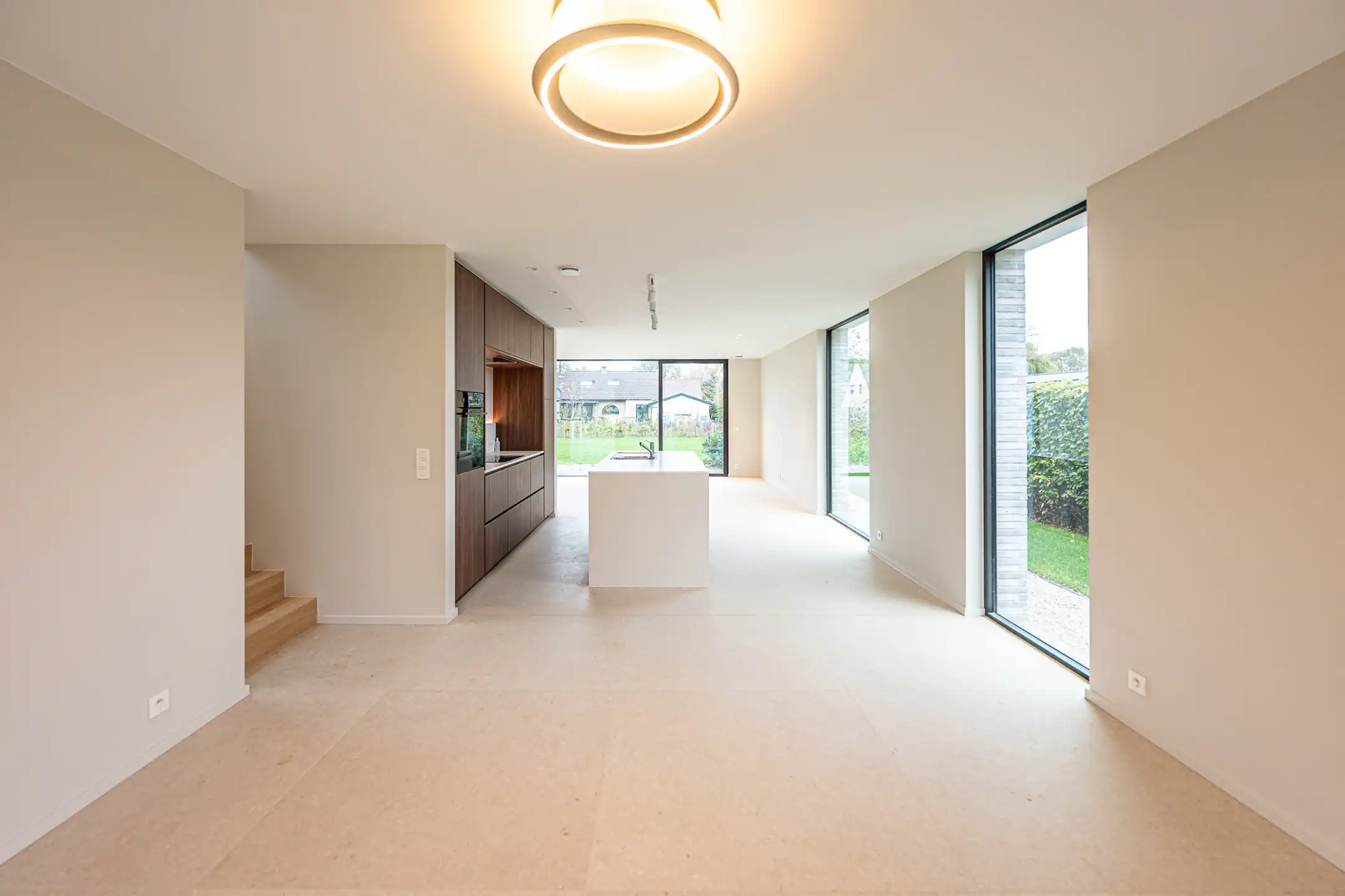 Moderne, energiezuinige nieuwbouwwoning foto 9