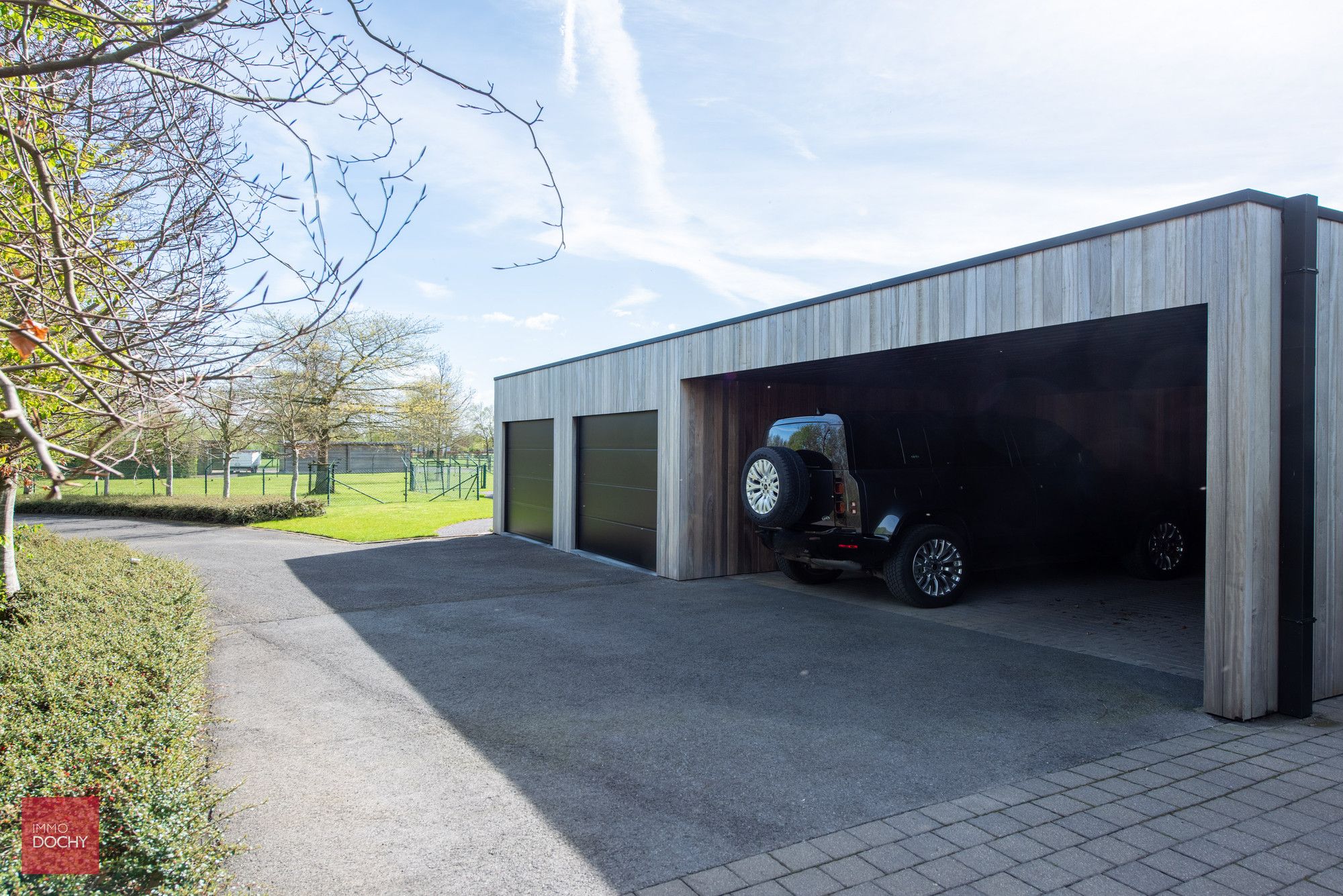 Instapklaar villa-landhuis met uniek groen landschap foto 15