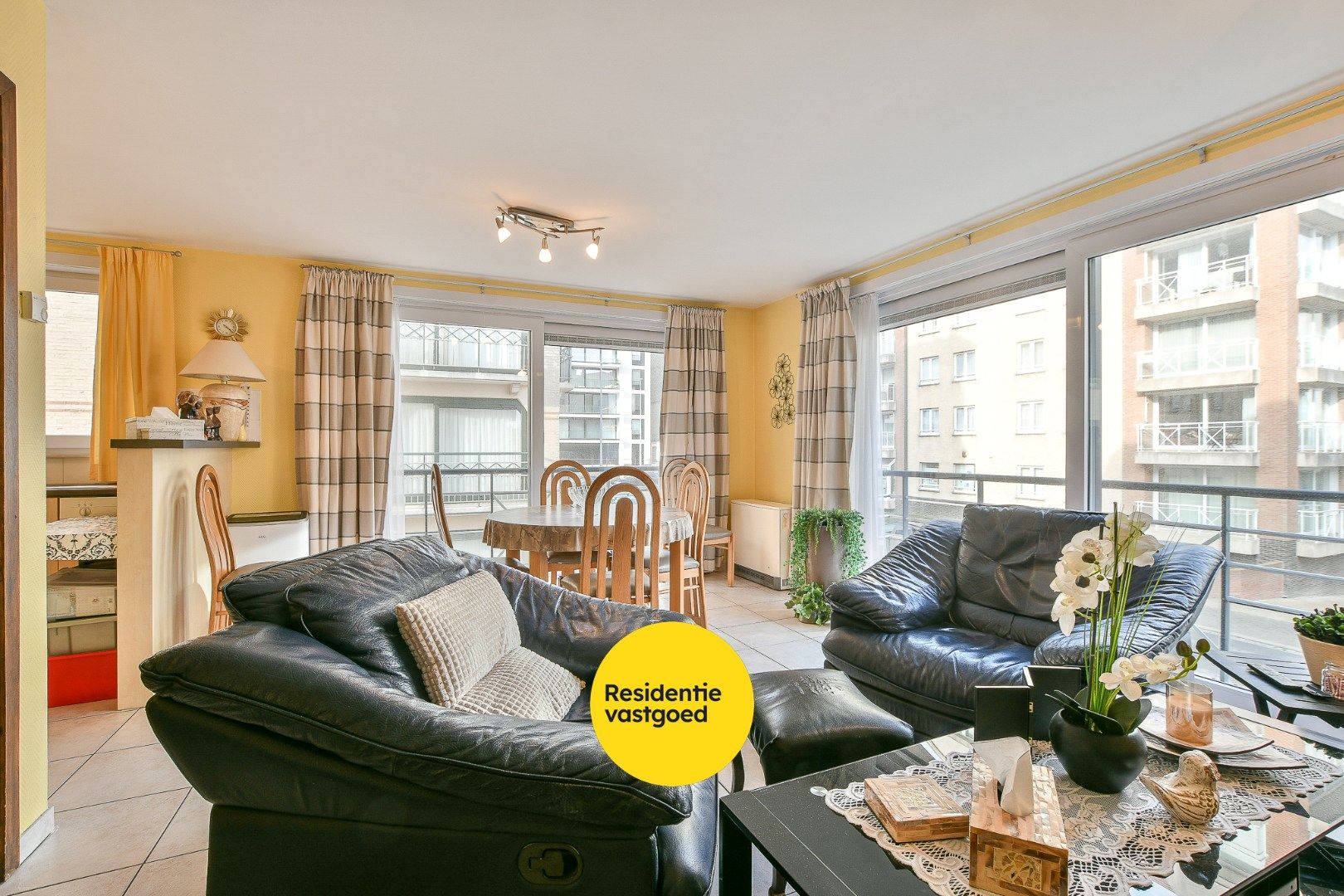 Appartement met 2 slaapkamers op wandelafstand van strand en zee te Wenduine foto 7