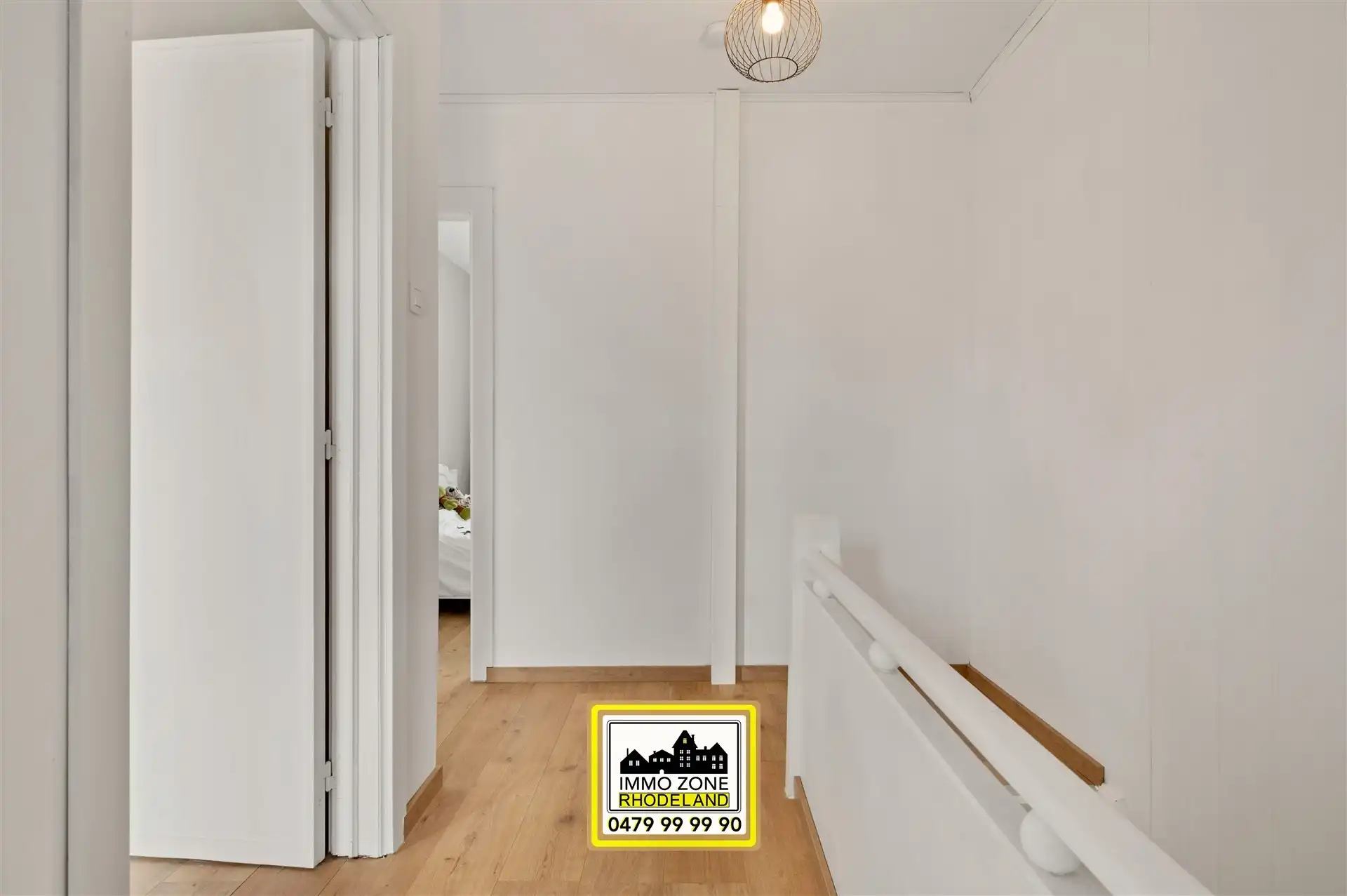 Instapklare woning met 3 slpks, 2 bdks, garage en tuin foto 21