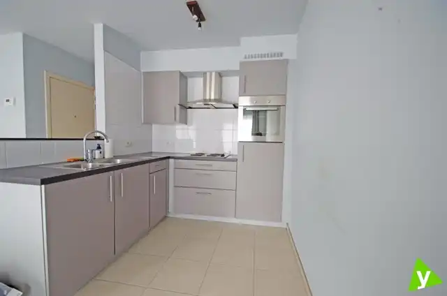 Comfortabel appartement met garage in het centrum van Eeklo! foto 4