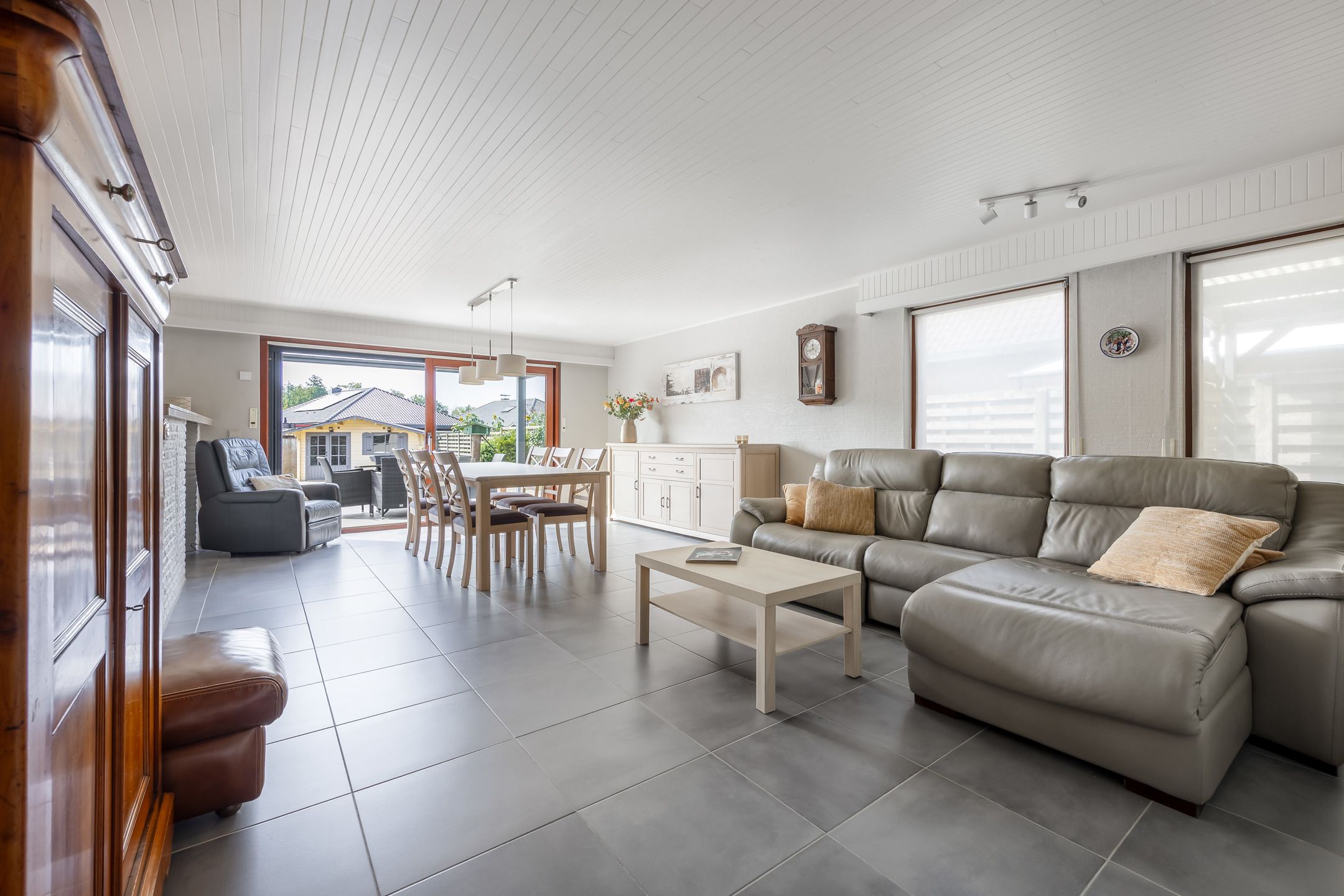 Instapklare woning met 4 slpks nabij centrum Westmalle foto 2