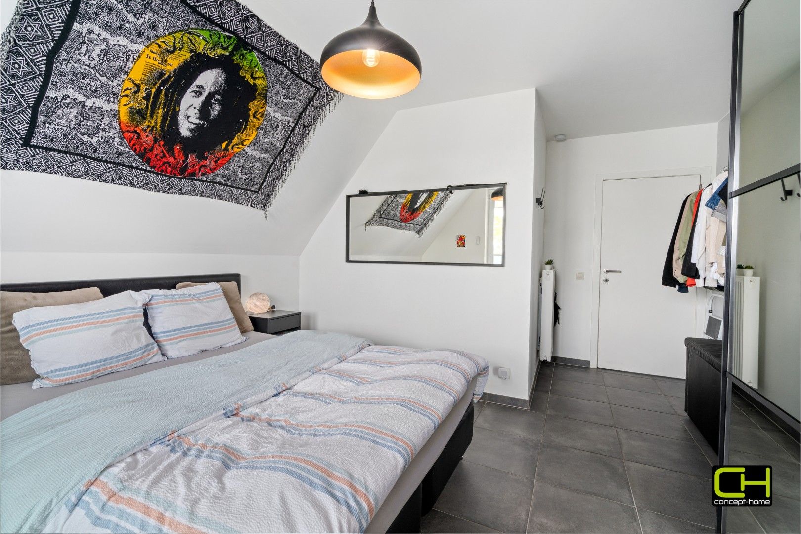 Stijlvol en energiezuinig 2-slaapkamer appartement te koop in Sleidinge foto 10