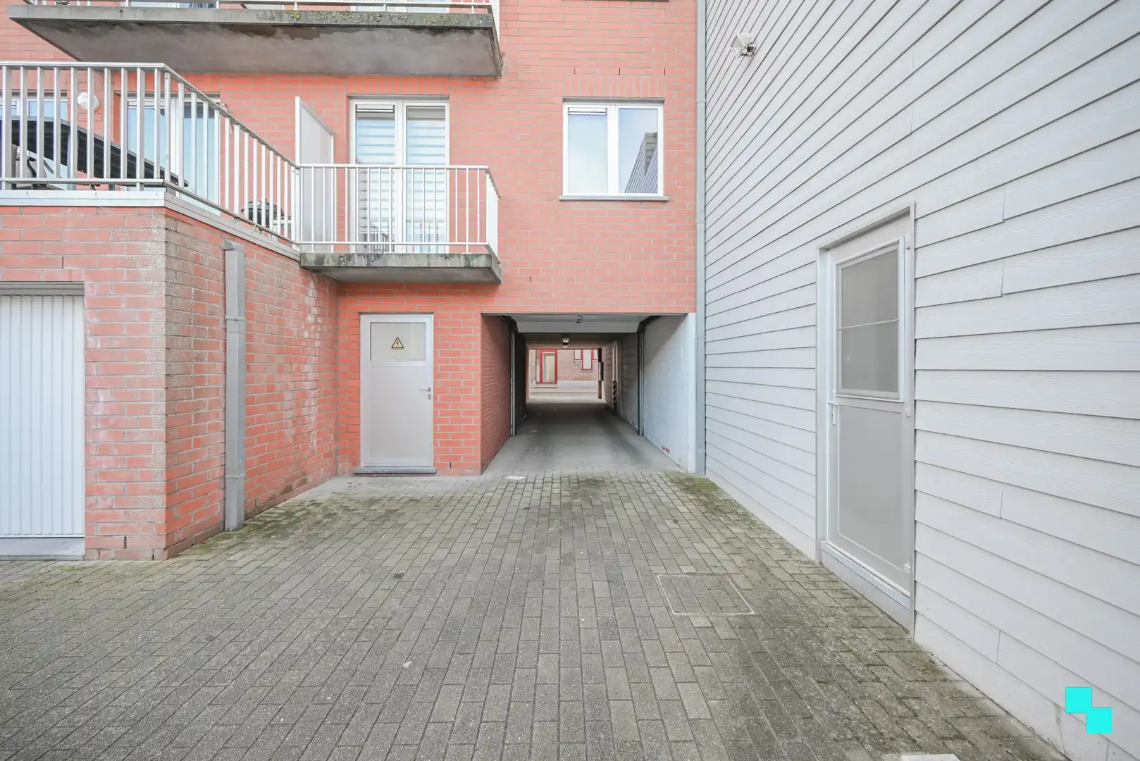 Perfect onderhouden appartement op centrumlocatie te Izegem foto 20